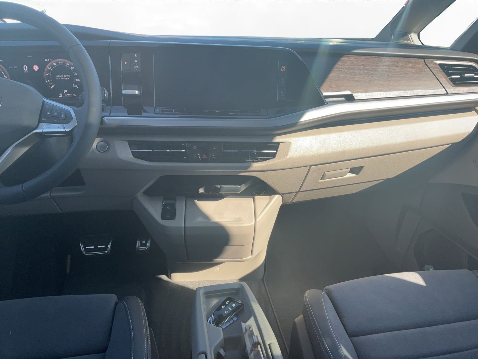 Volkswagen - Multivan_5