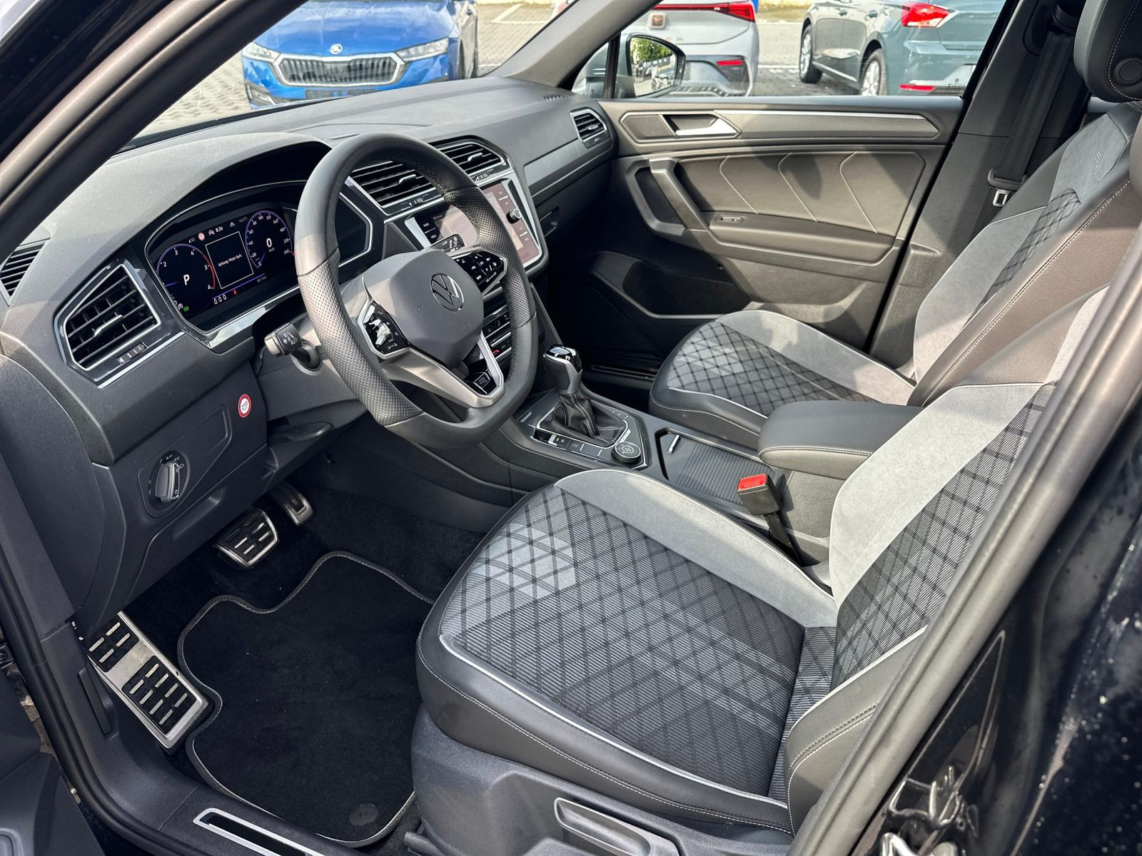 Volkswagen - Tiguan Allspace_10
