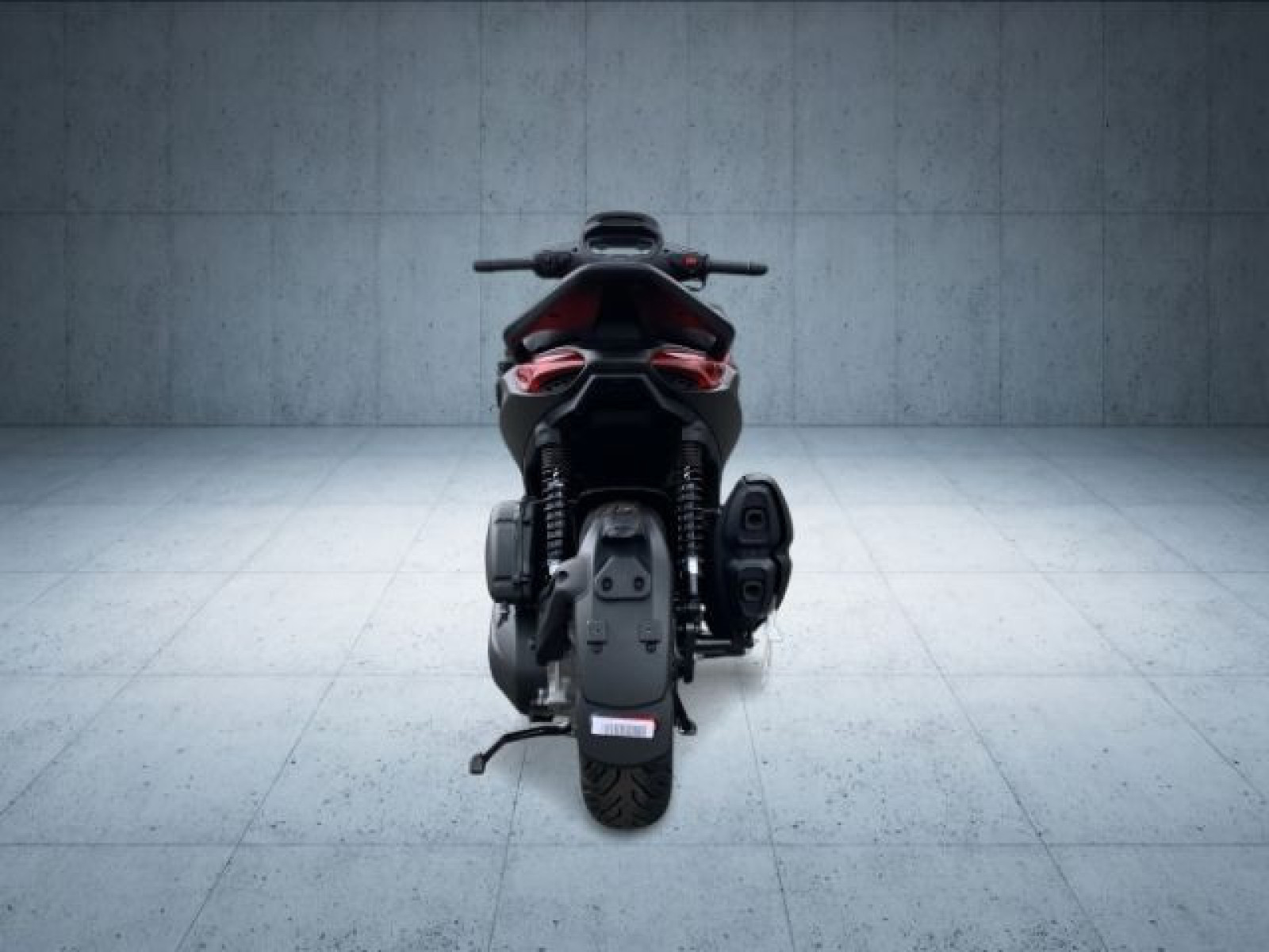 Piaggio - _4
