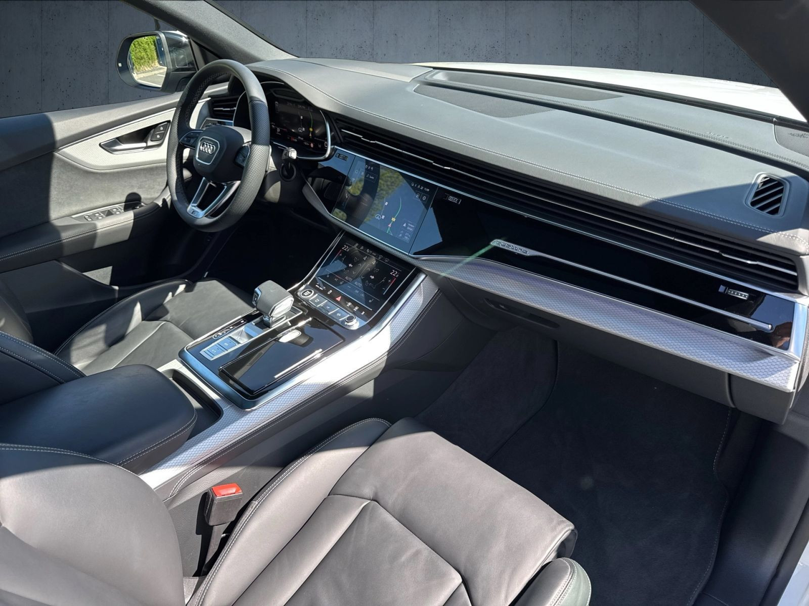 Audi - Q8_14 Audi - Q8_14