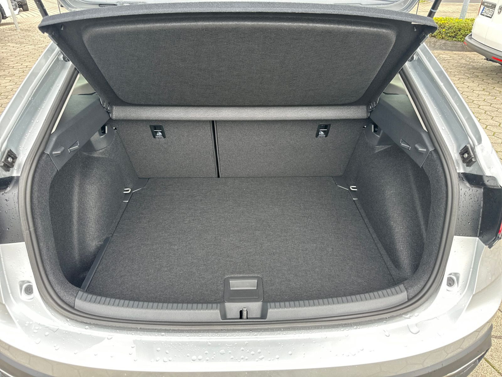 Volkswagen - Taigo_21