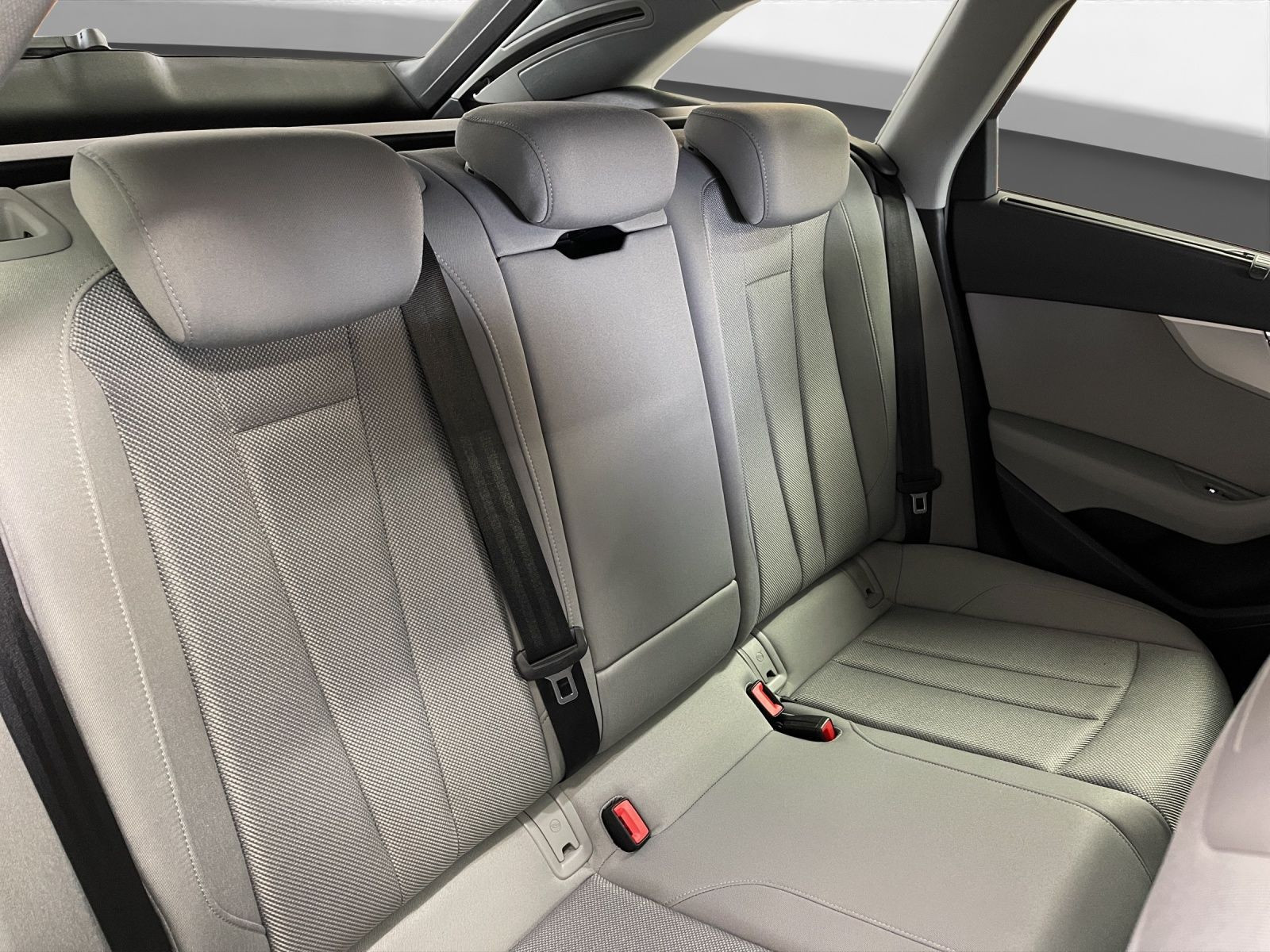 Audi - A4 Avant_19