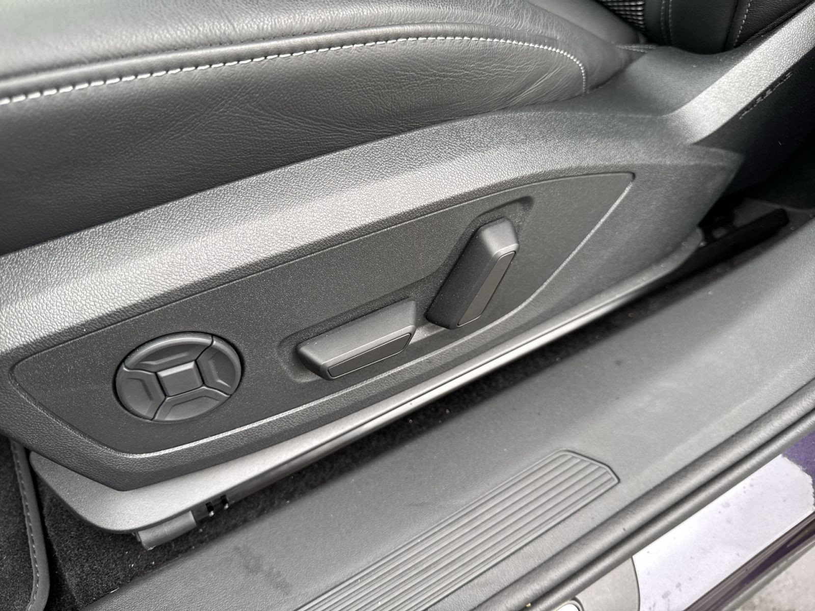 Audi - Q4 e-tron_25 Audi - Q4 e-tron_25