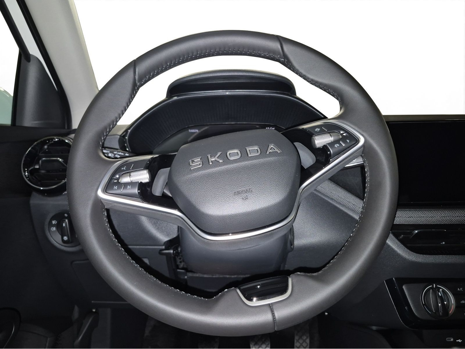 Škoda - Fabia_12