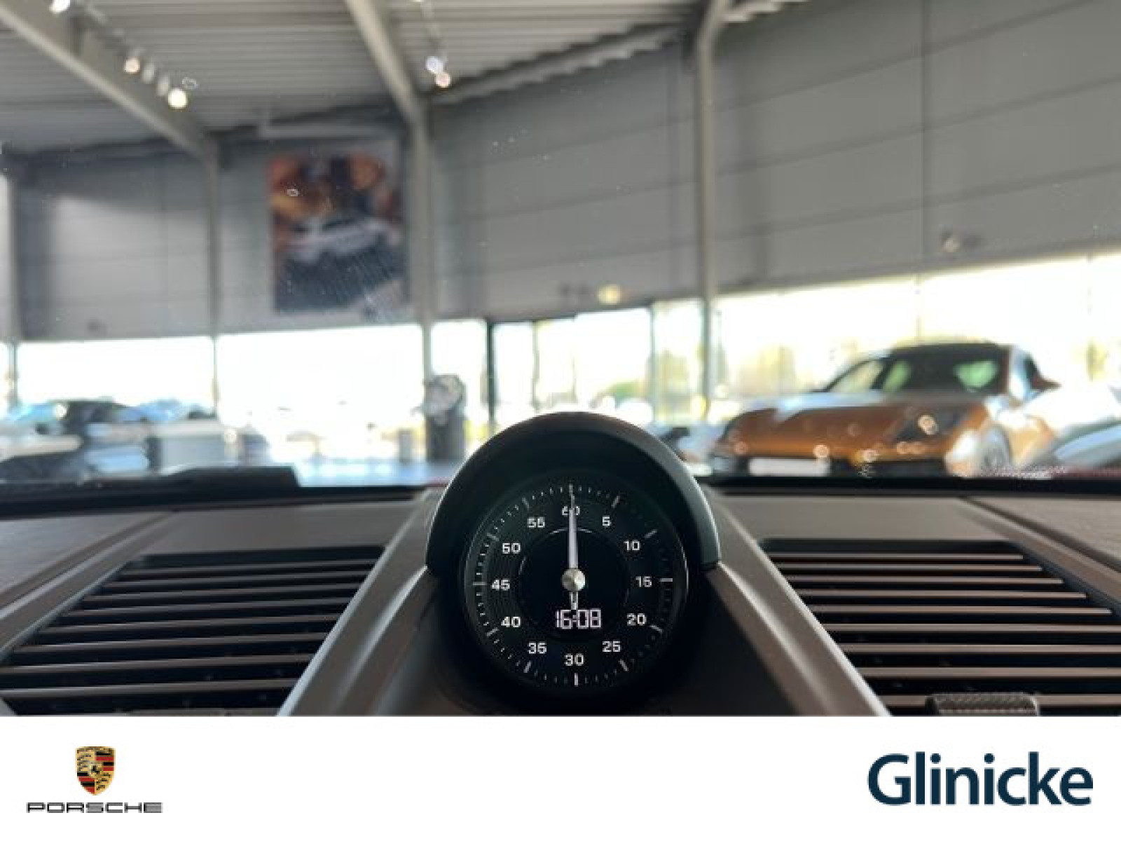 Porsche - 992_18 Porsche - 992_18