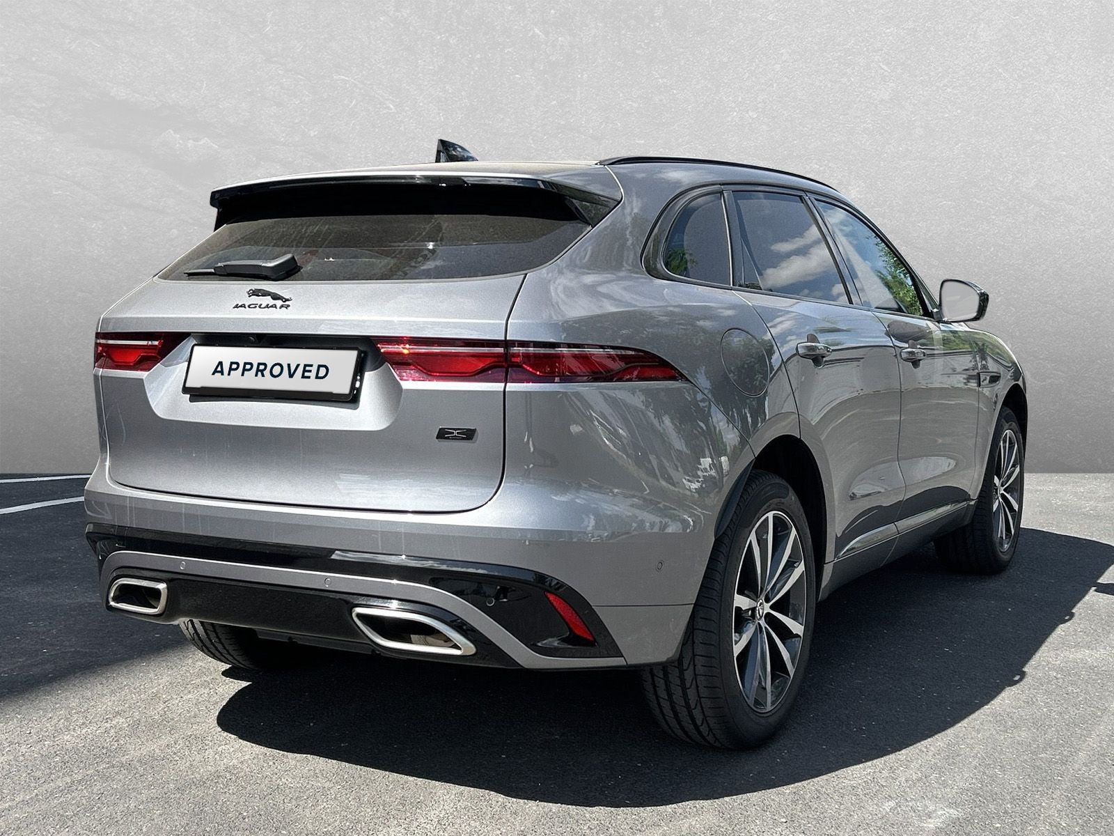 Jaguar - F-Pace_2