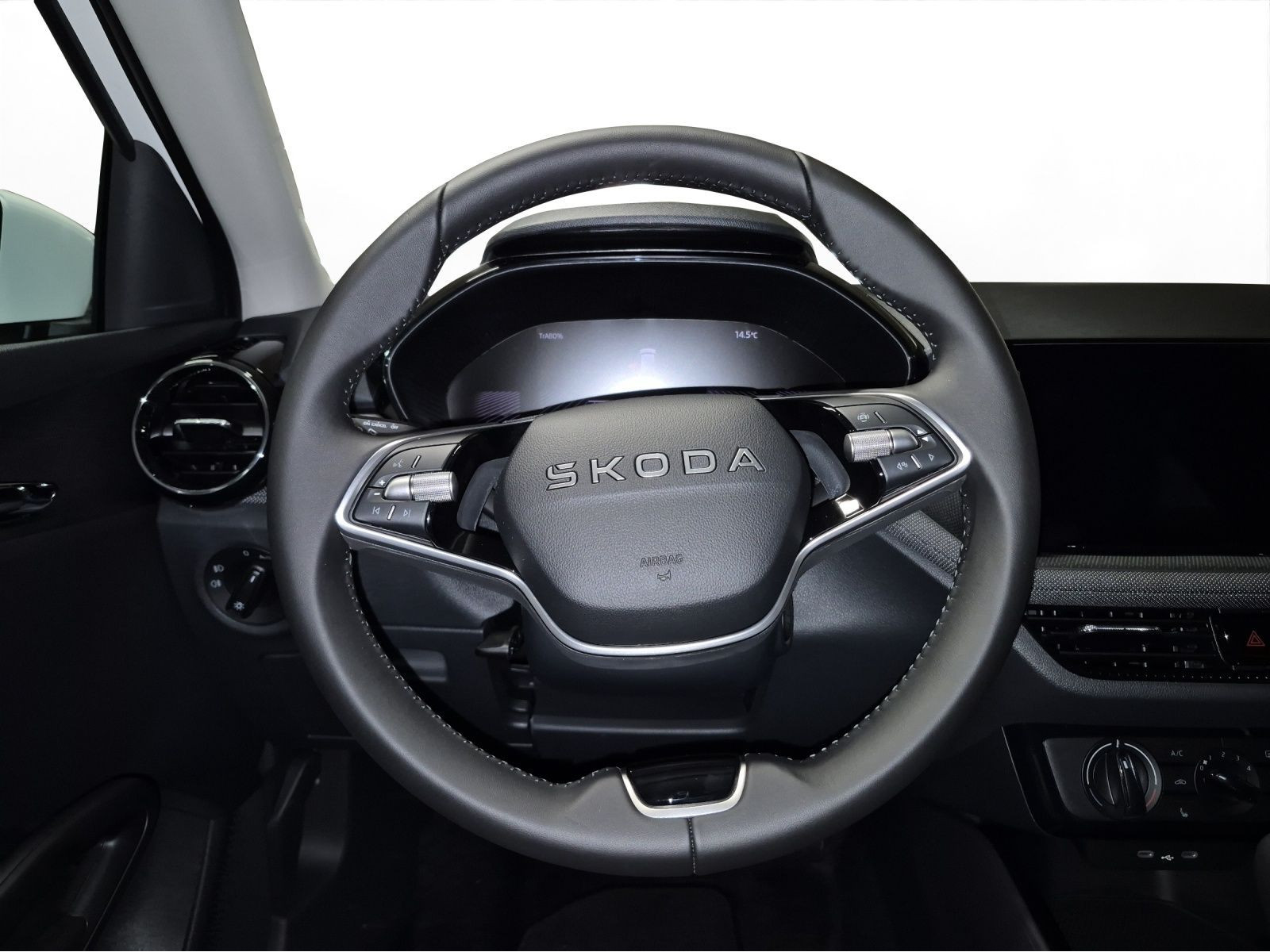 Škoda - Fabia_12