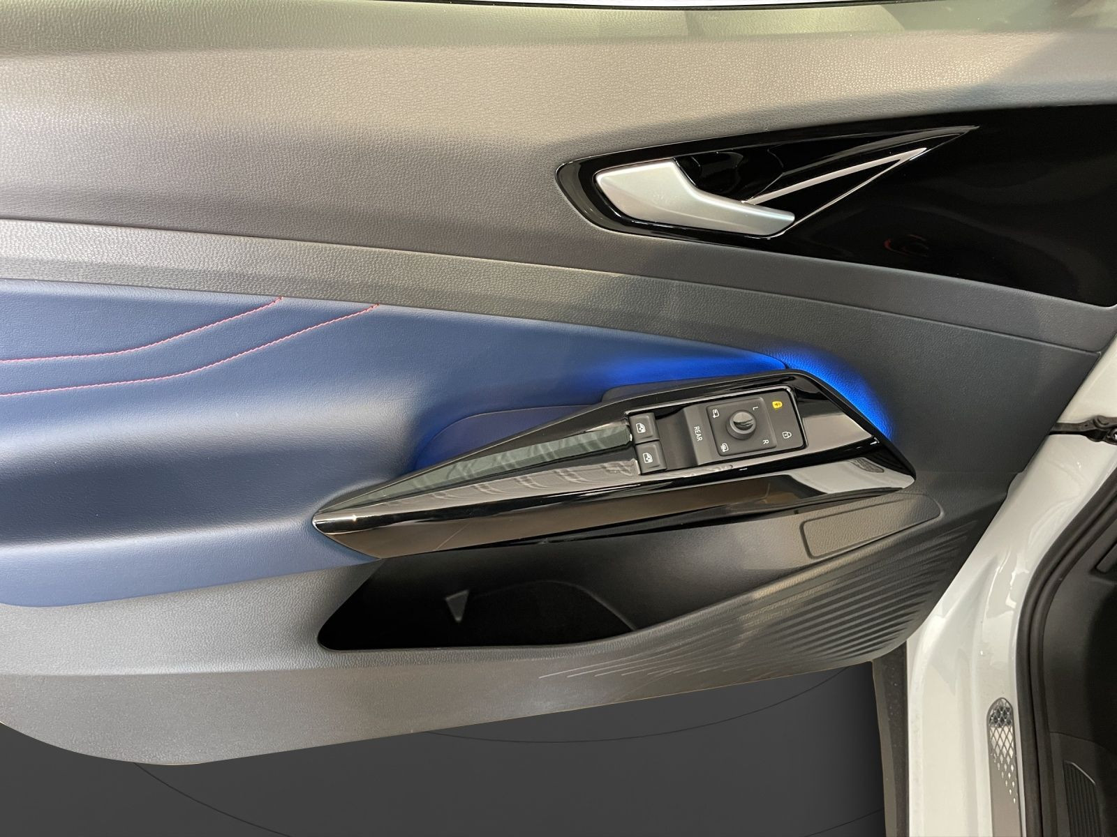 Volkswagen - ID.4_12
