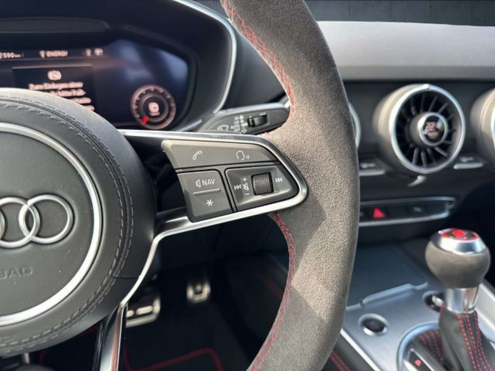 Audi - TT Roadster_23