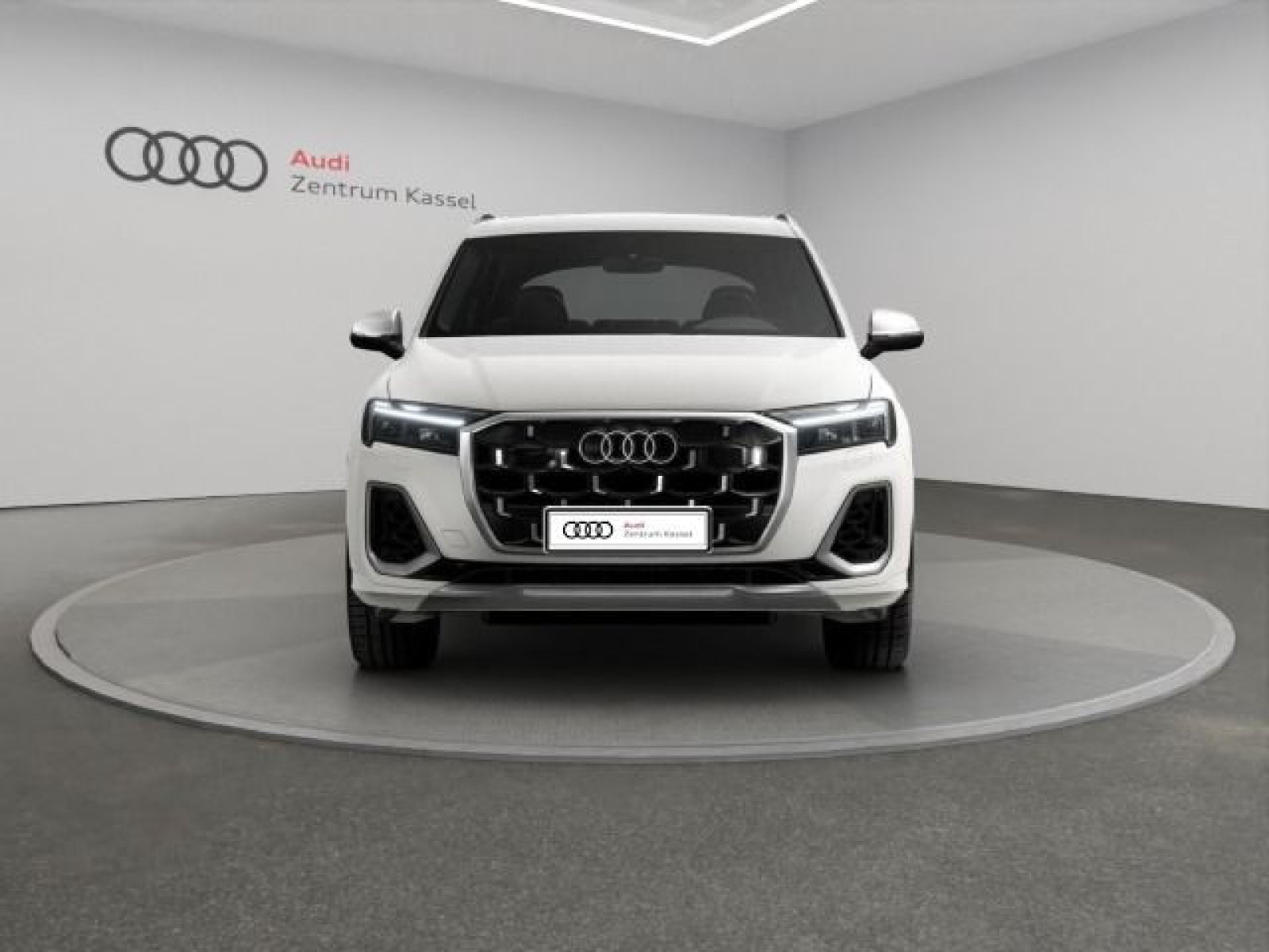 Audi - SQ7_6