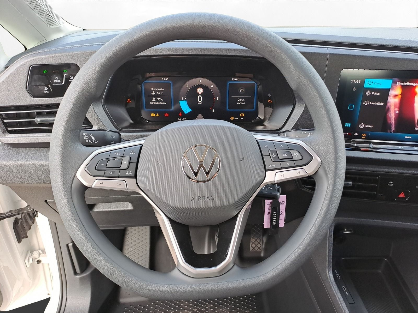 Volkswagen - Caddy Maxi_10