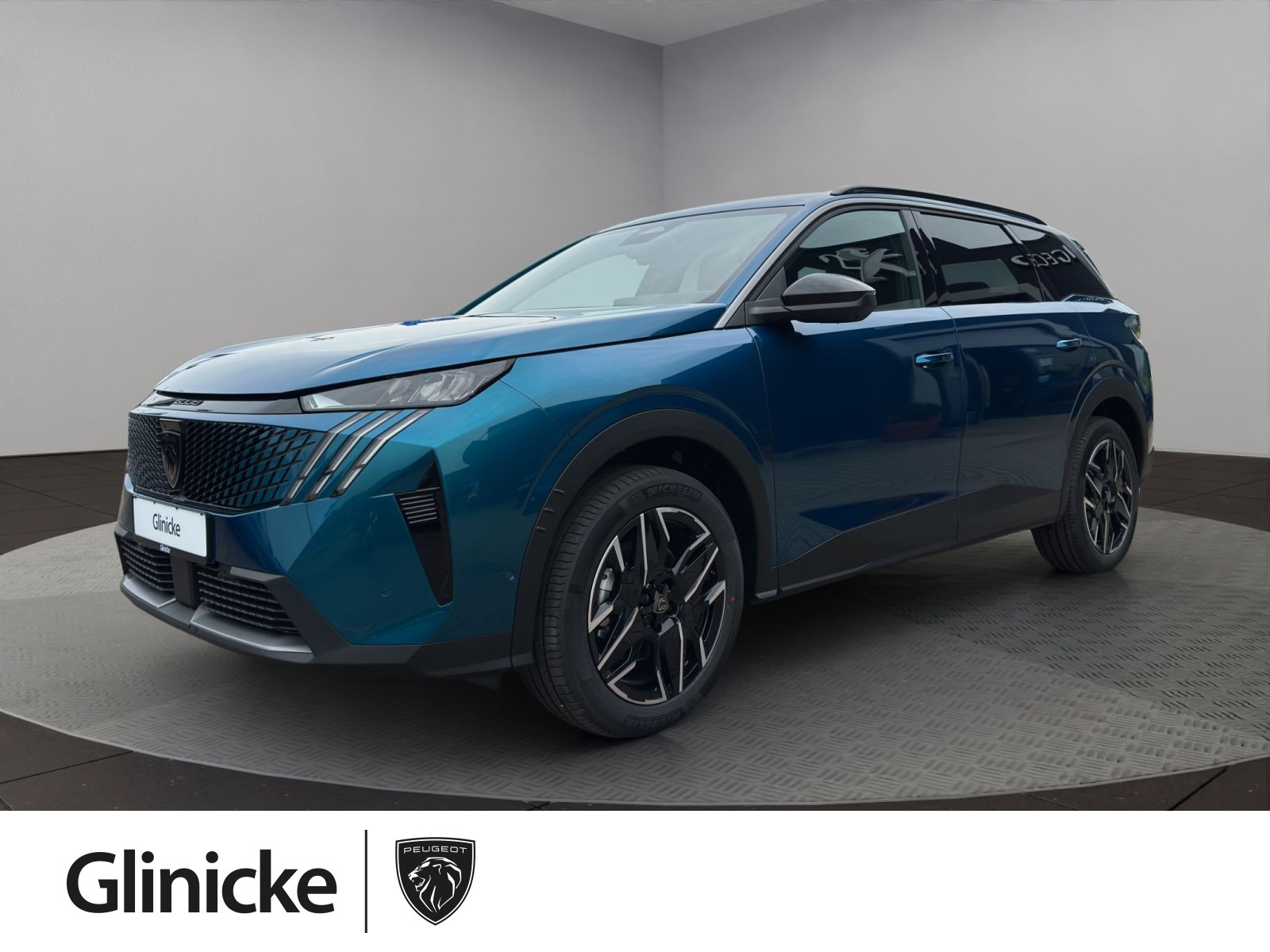 Peugeot - 5008_1