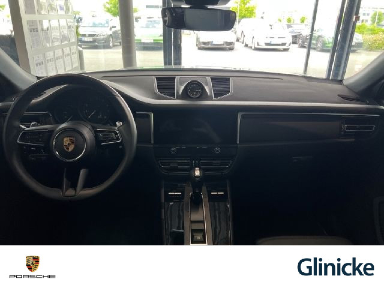 Porsche - Macan_11
