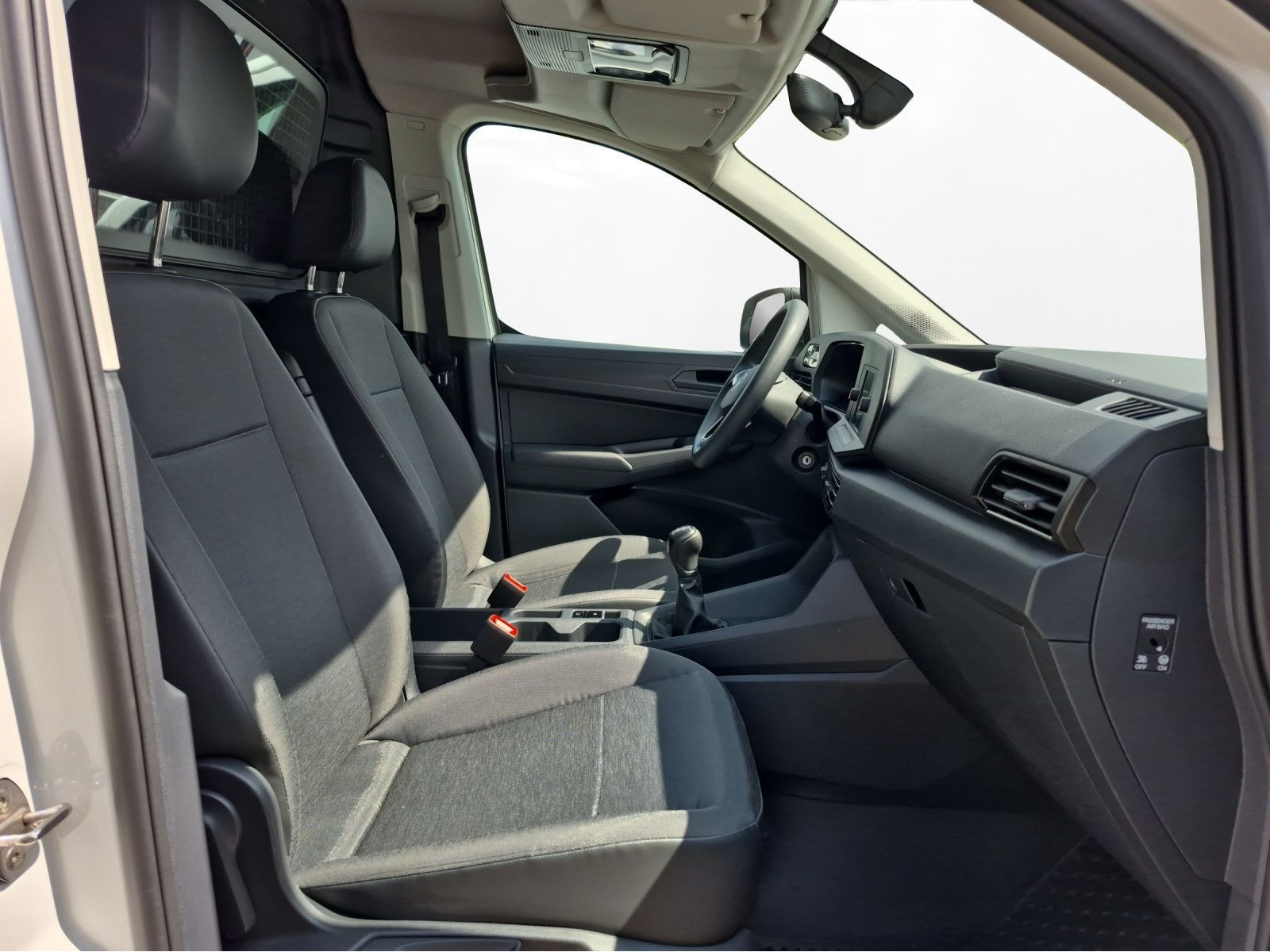 Volkswagen - Caddy Cargo_10