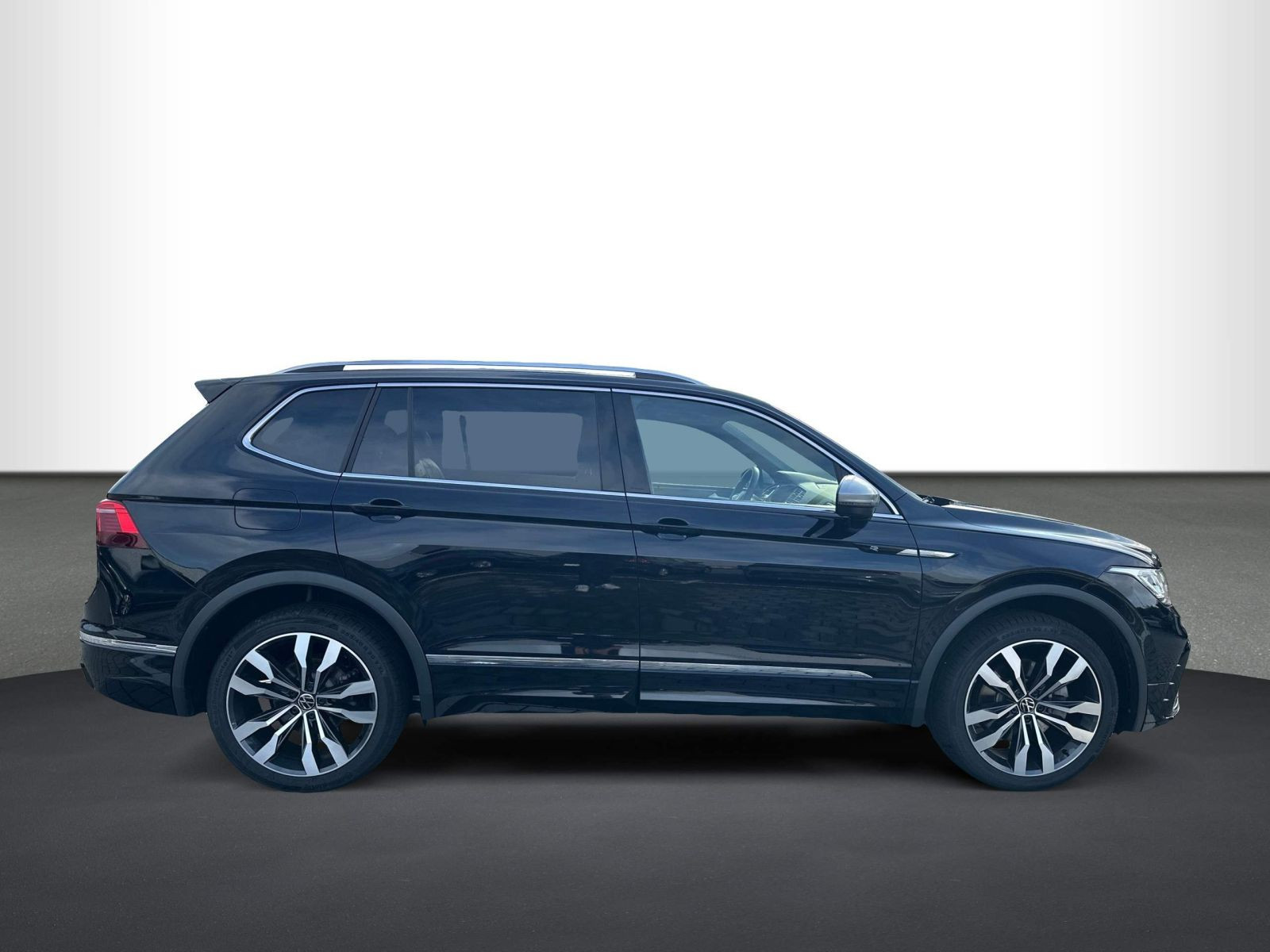 Volkswagen - Tiguan Allspace_8