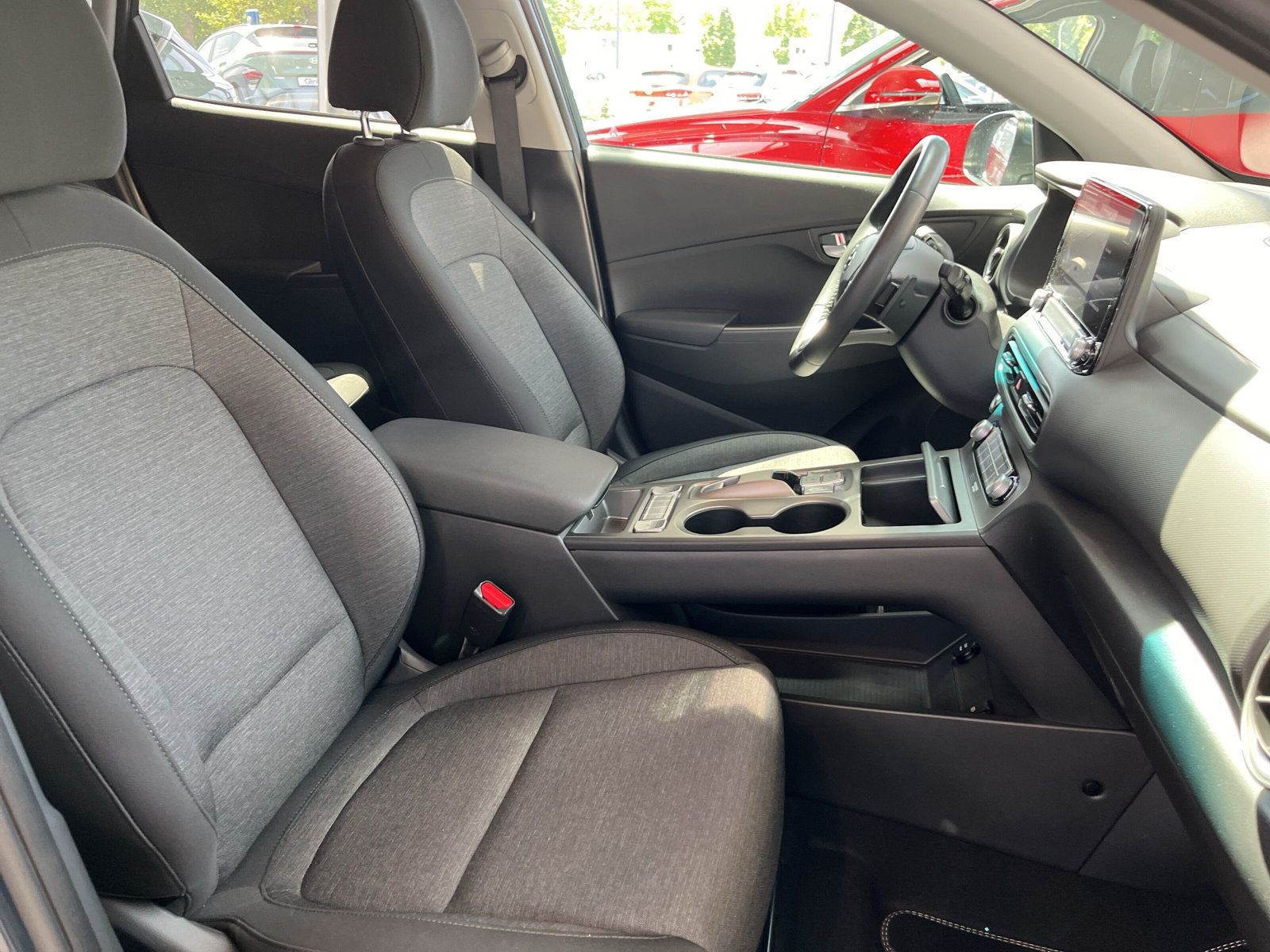 Hyundai - Kona_6