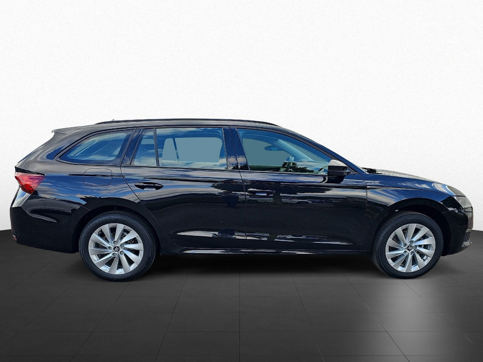 Škoda - Octavia_8