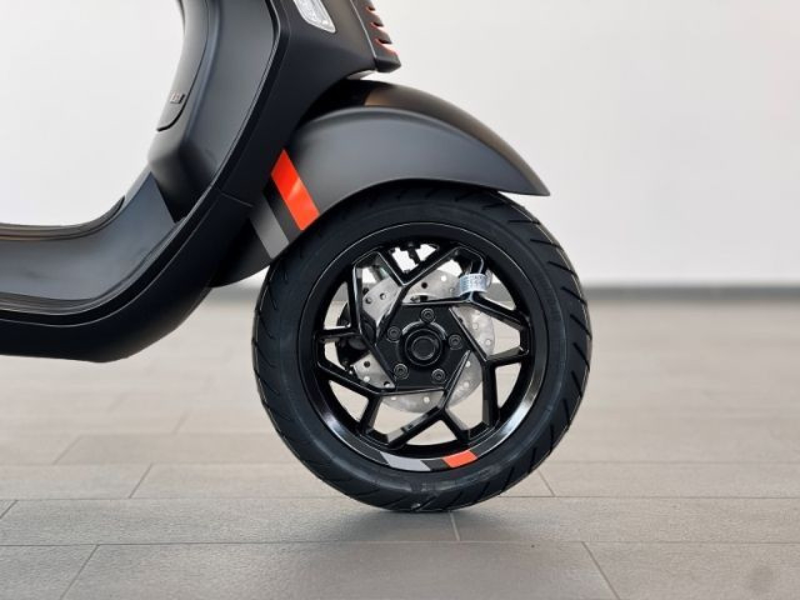 Piaggio - _6