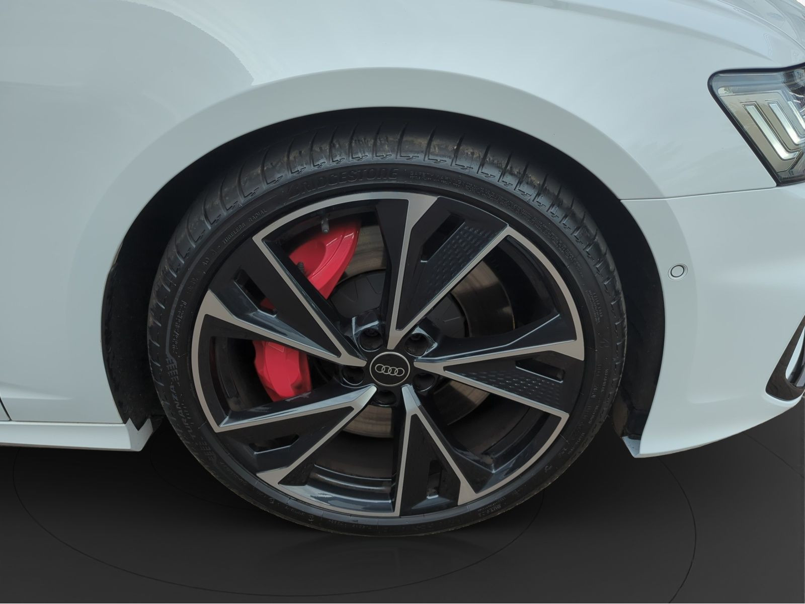 Audi - S6 Avant_12