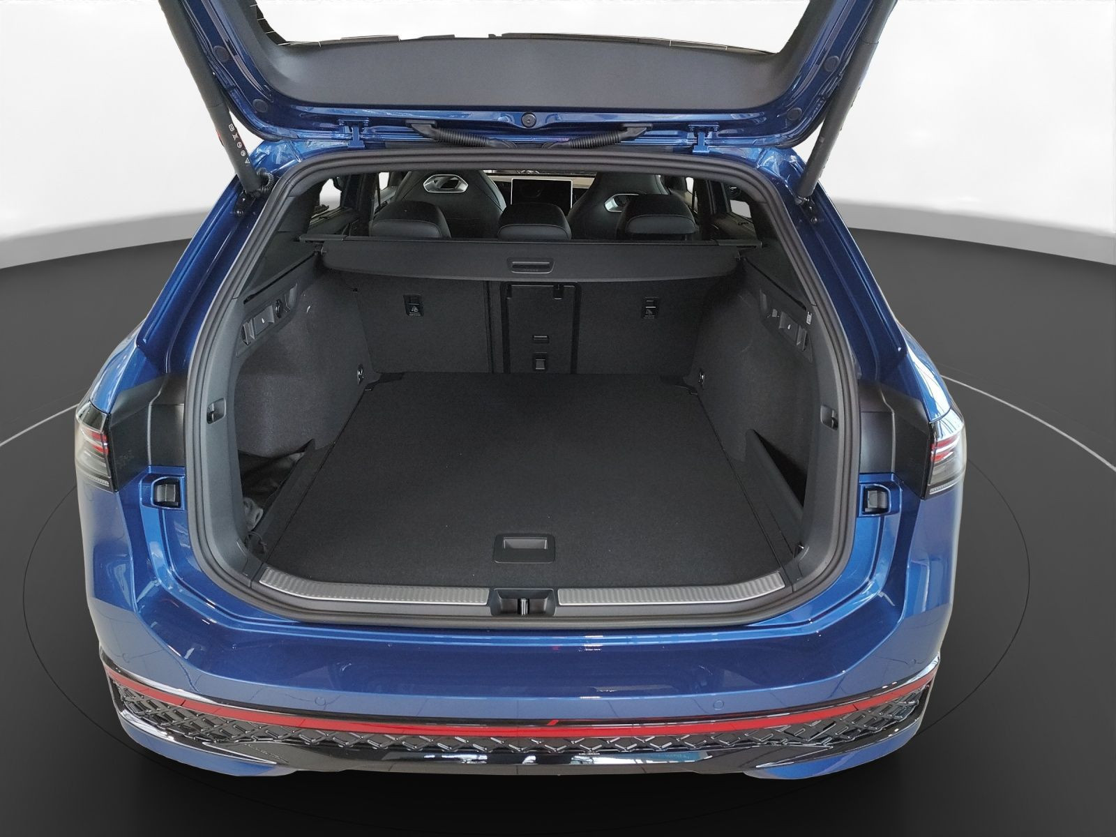 Volkswagen - Passat_11