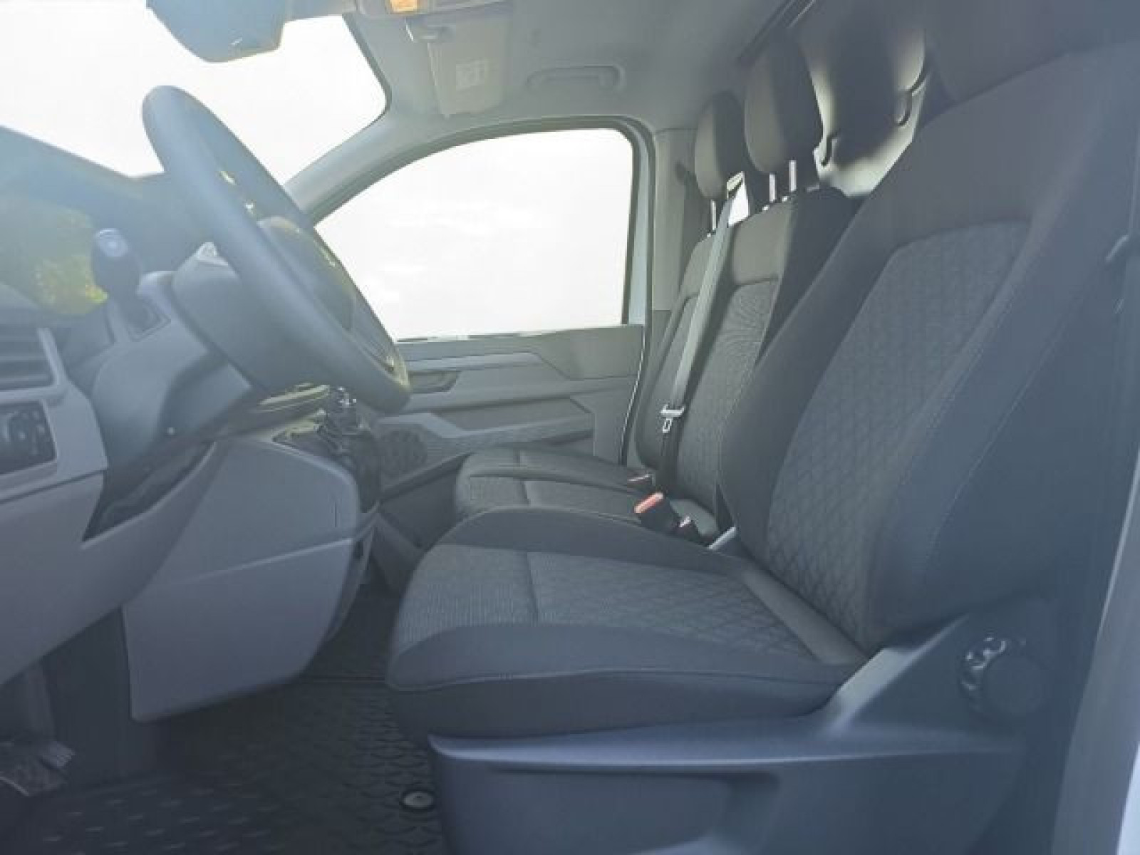 Volkswagen - T7 Transporter_2 Volkswagen - T7 Transporter_2