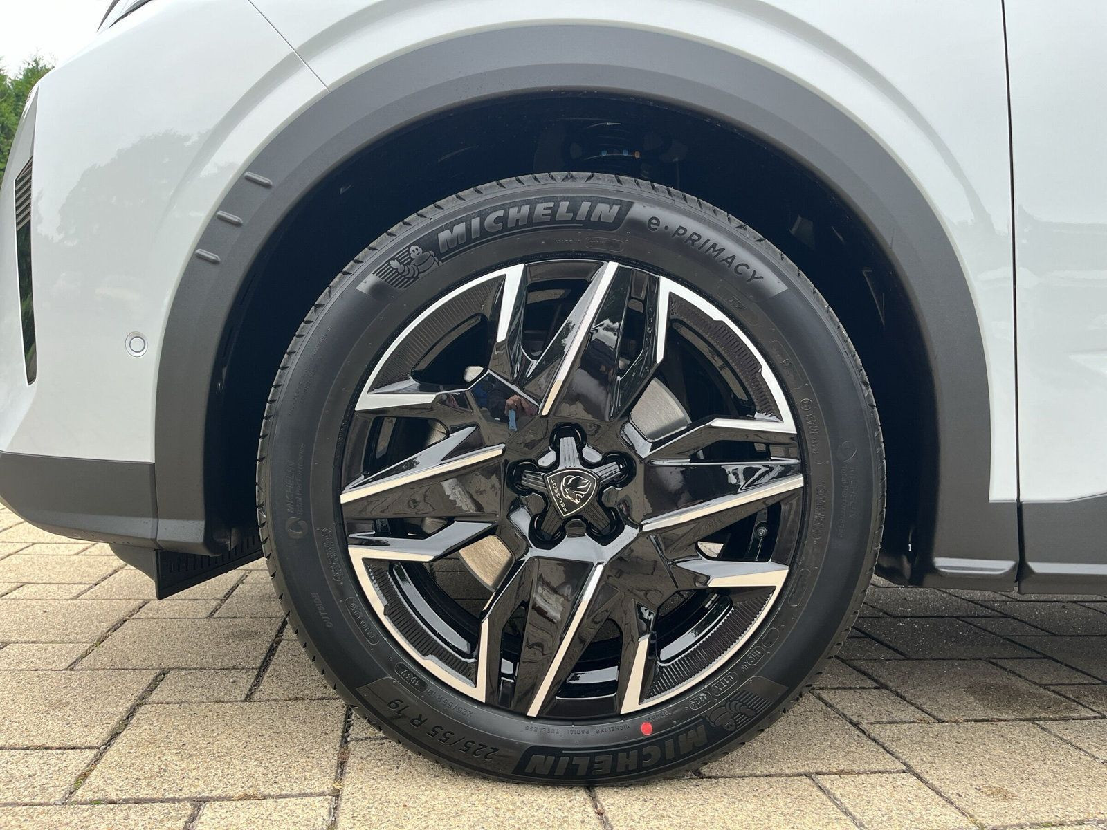Peugeot - 5008_3
