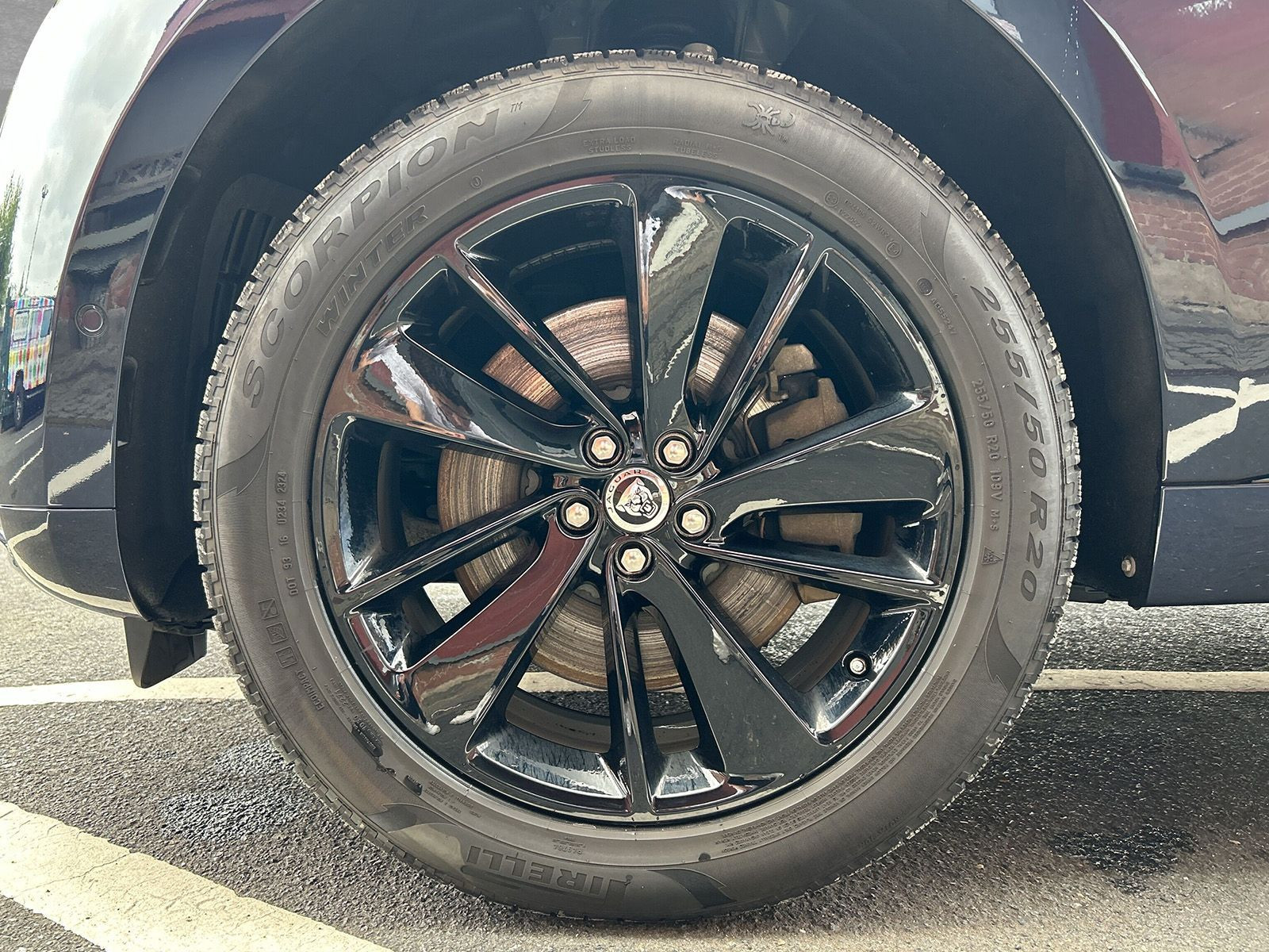Jaguar - F-Pace_9