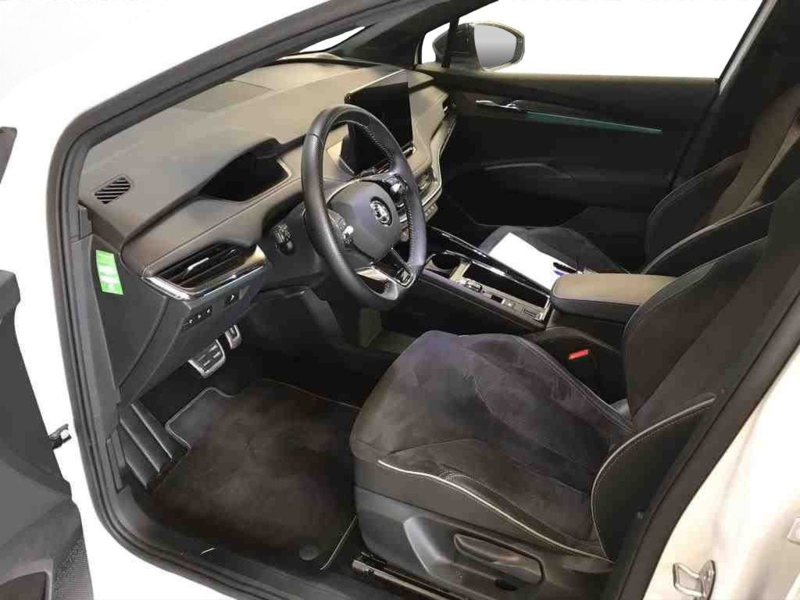 Škoda - Enyaq_3