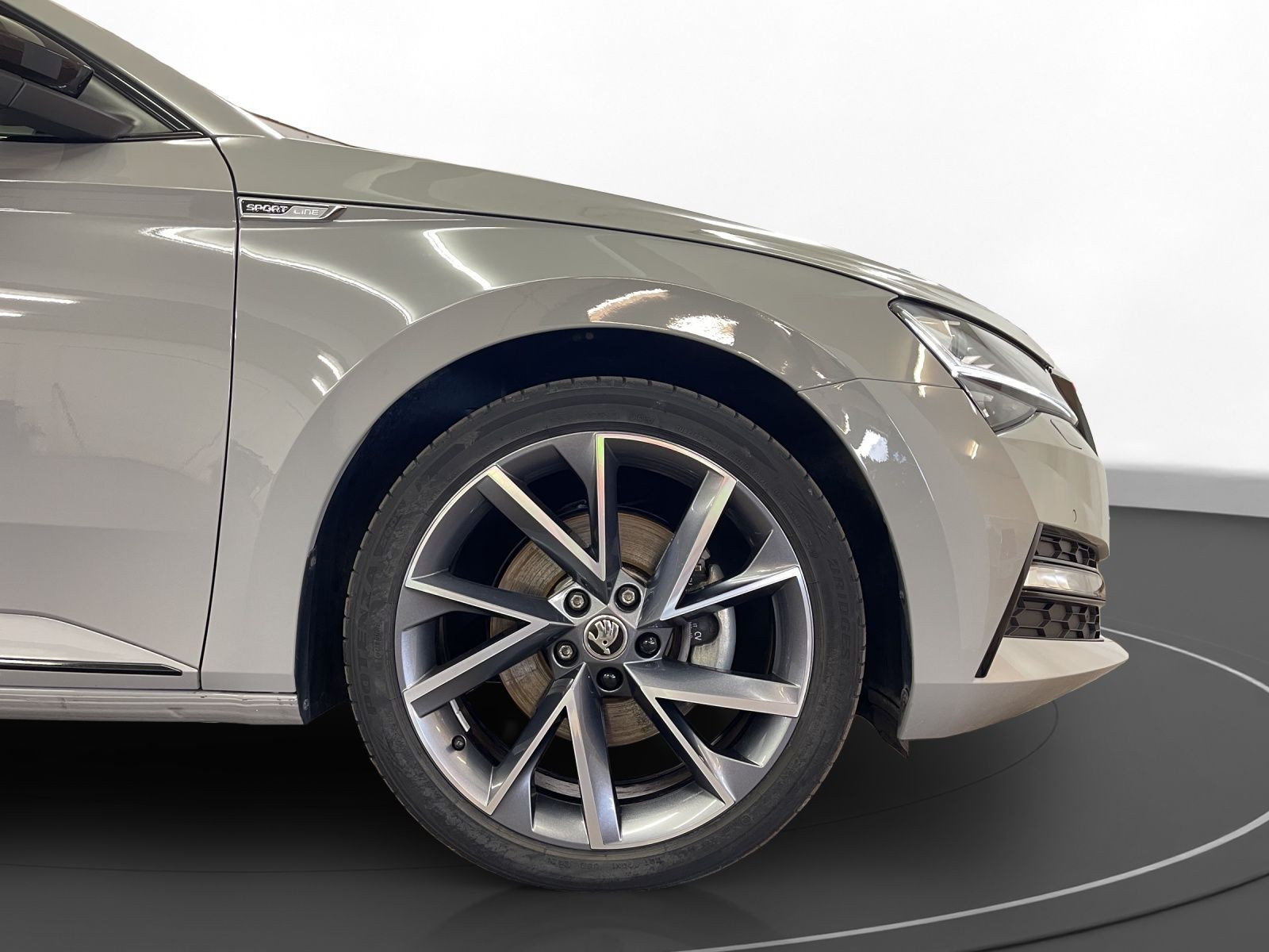 Škoda - Superb_13