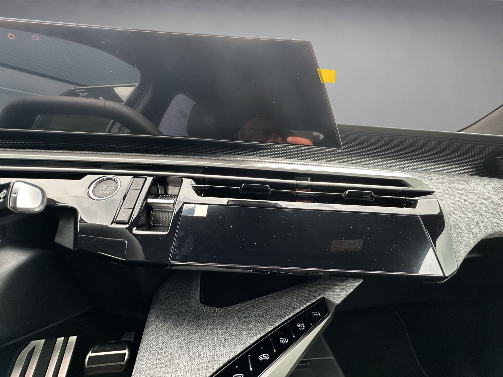 Peugeot - 5008_15