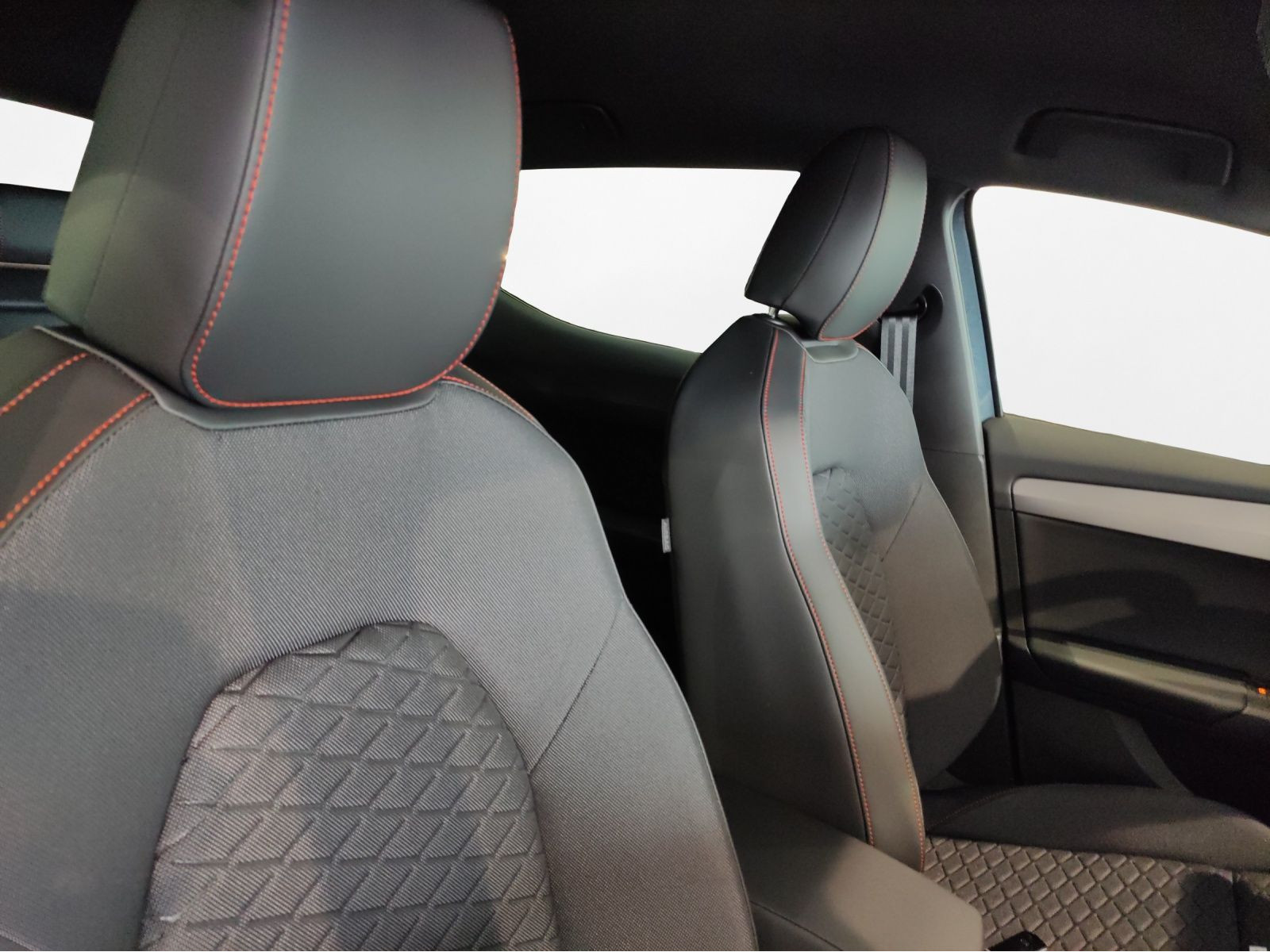 Seat - Leon_17