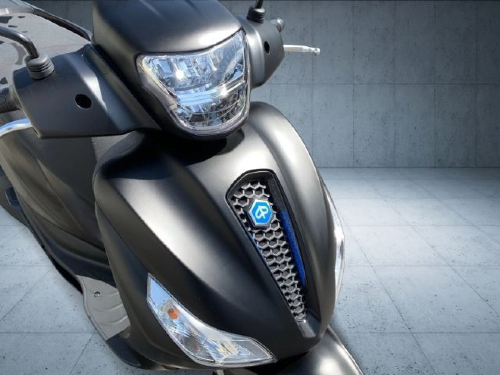 Piaggio - _12