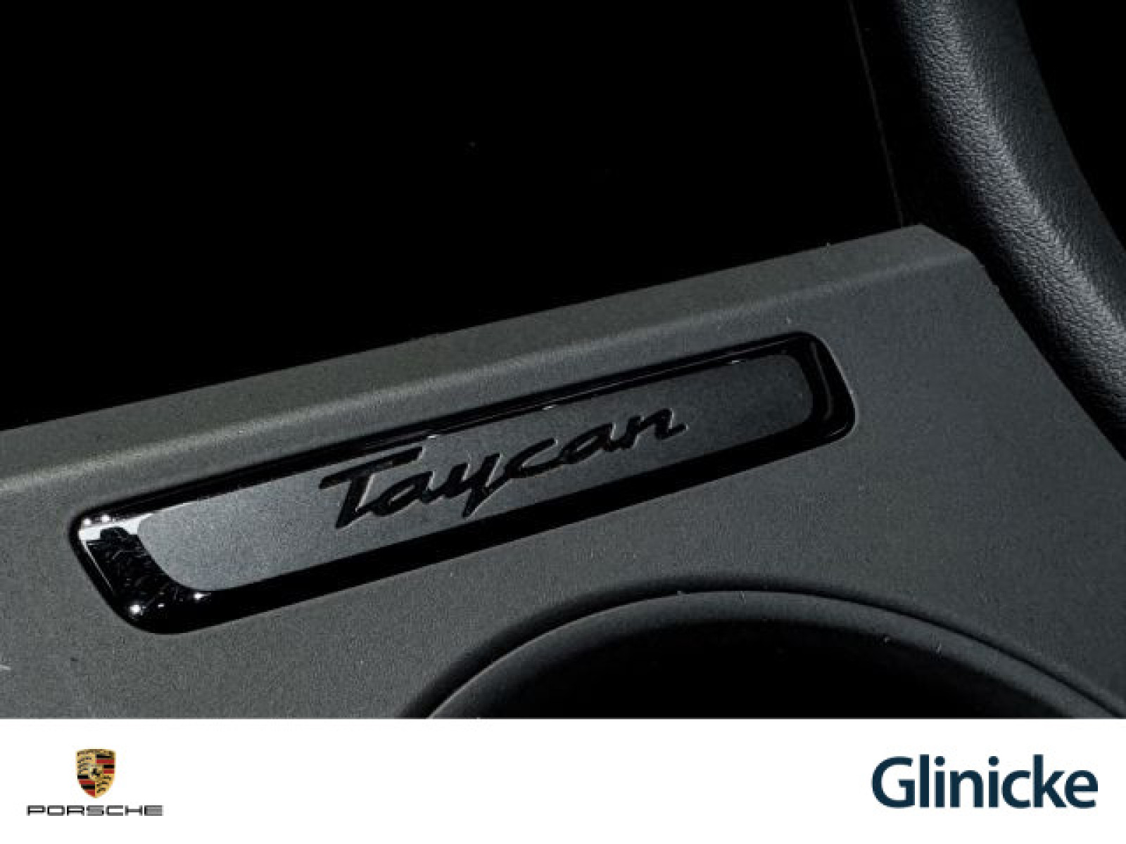 Porsche - Taycan_33