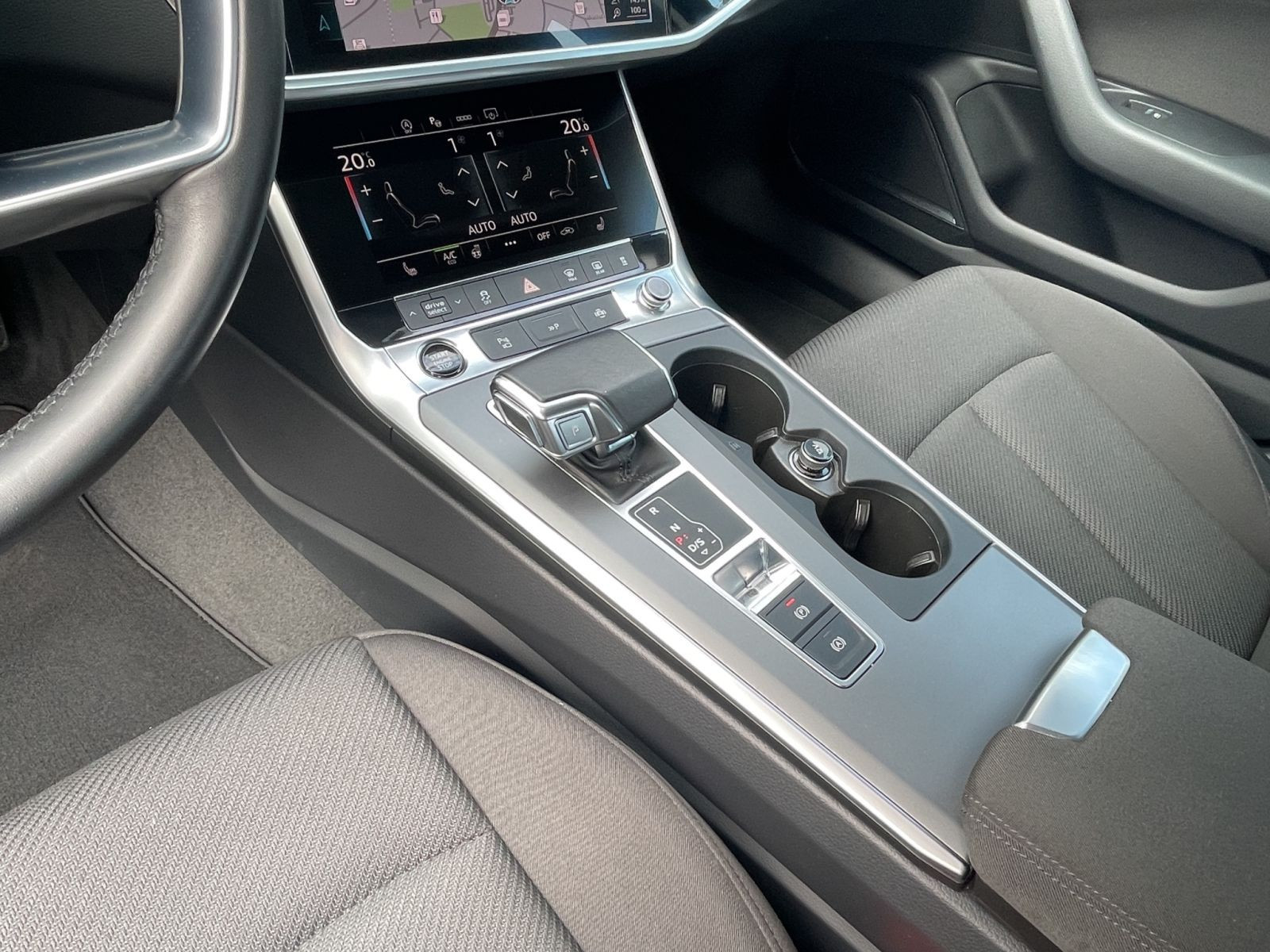 Audi - A6 Limousine_15