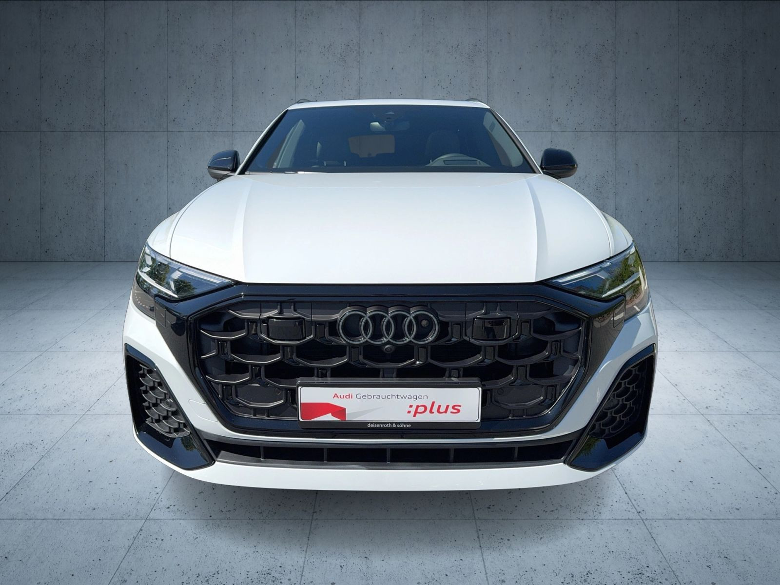 Audi - Q8_8 Audi - Q8_8