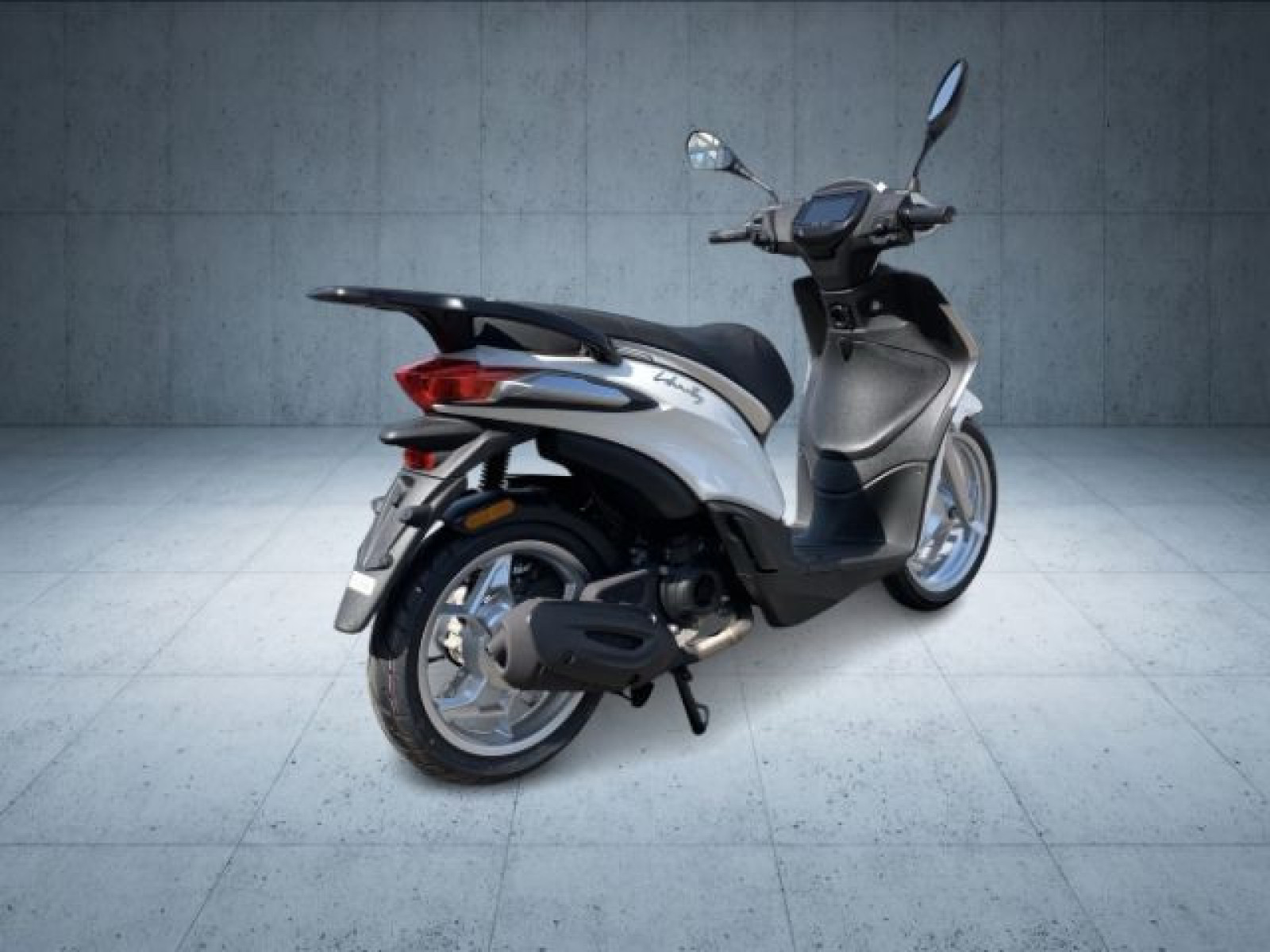 Piaggio - _5