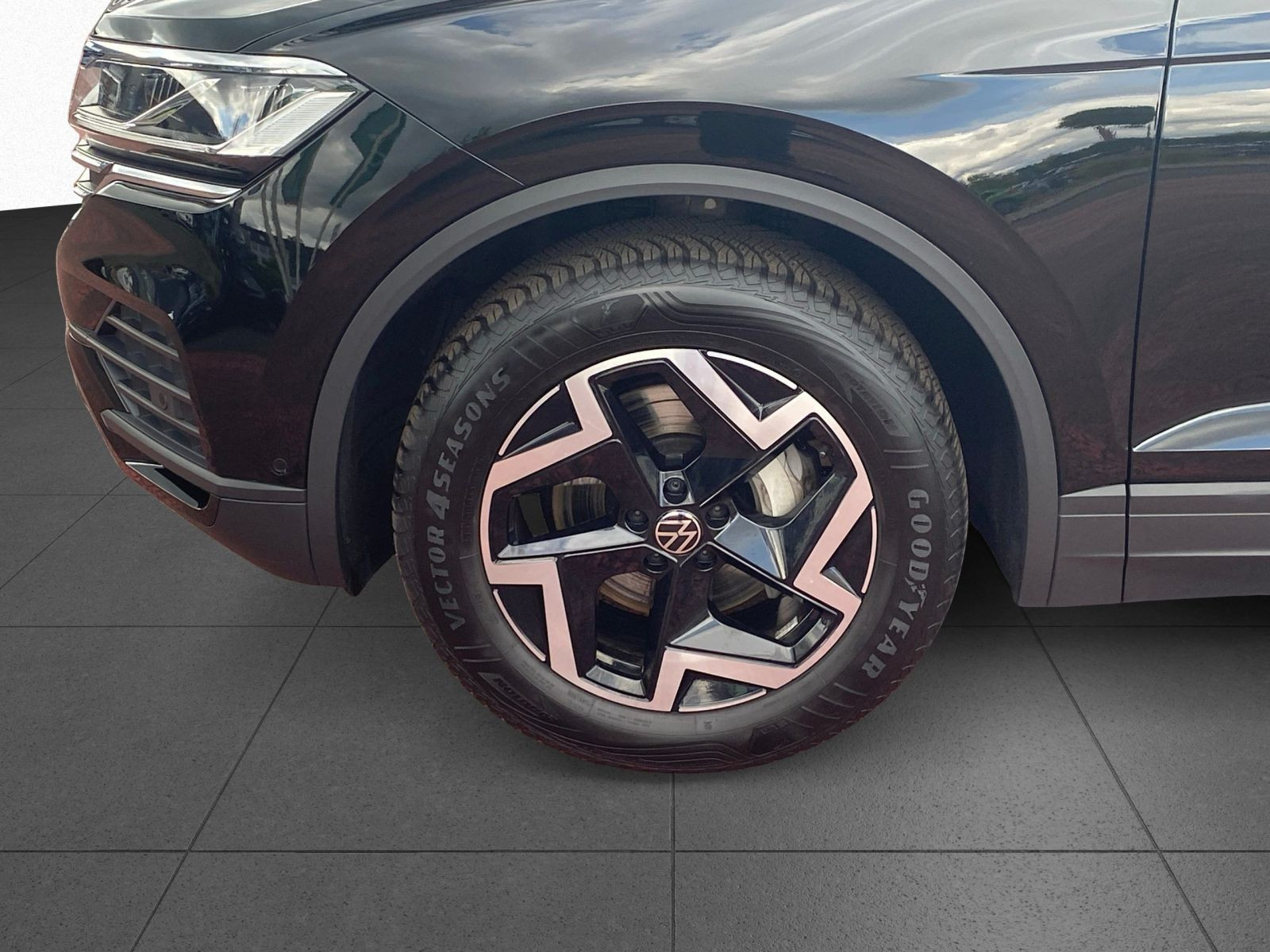 Volkswagen - Touareg_9