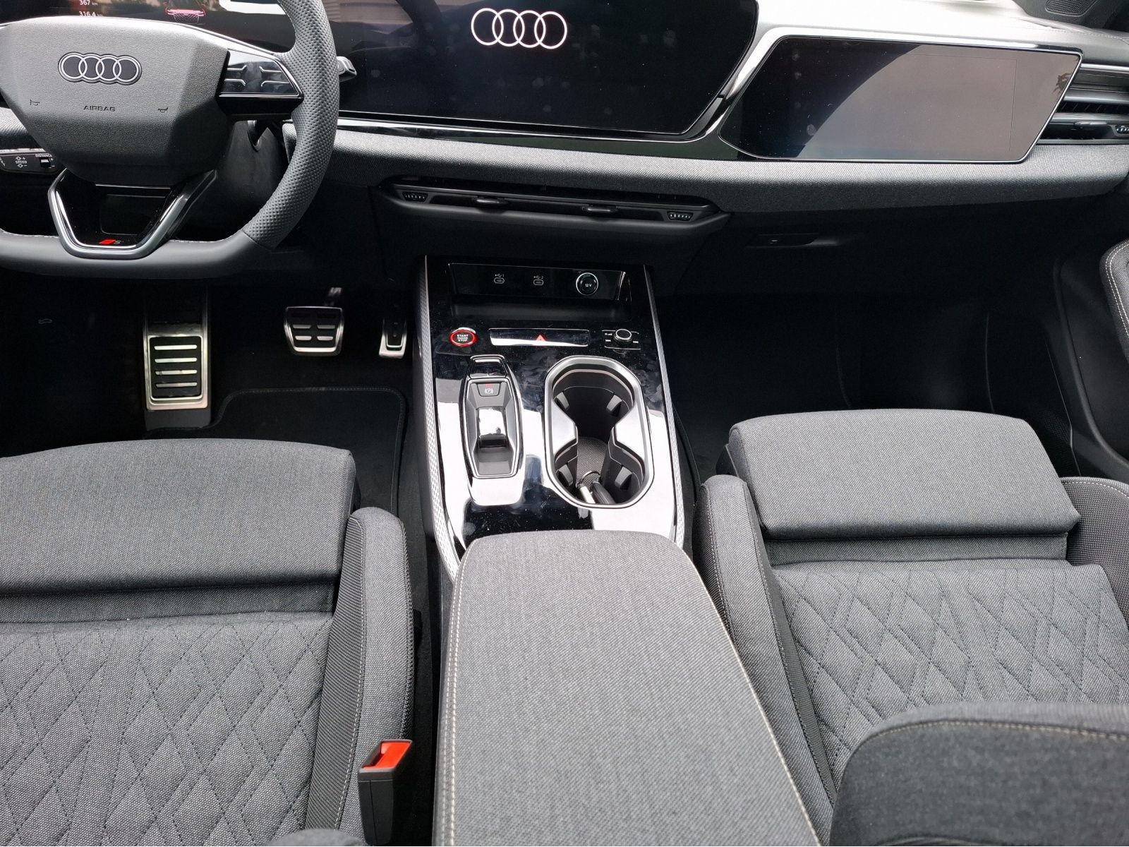 Audi - A6_7