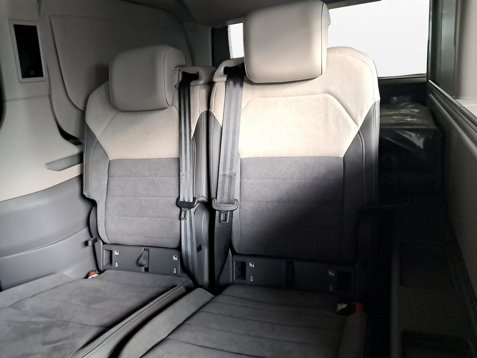 Volkswagen - California_14