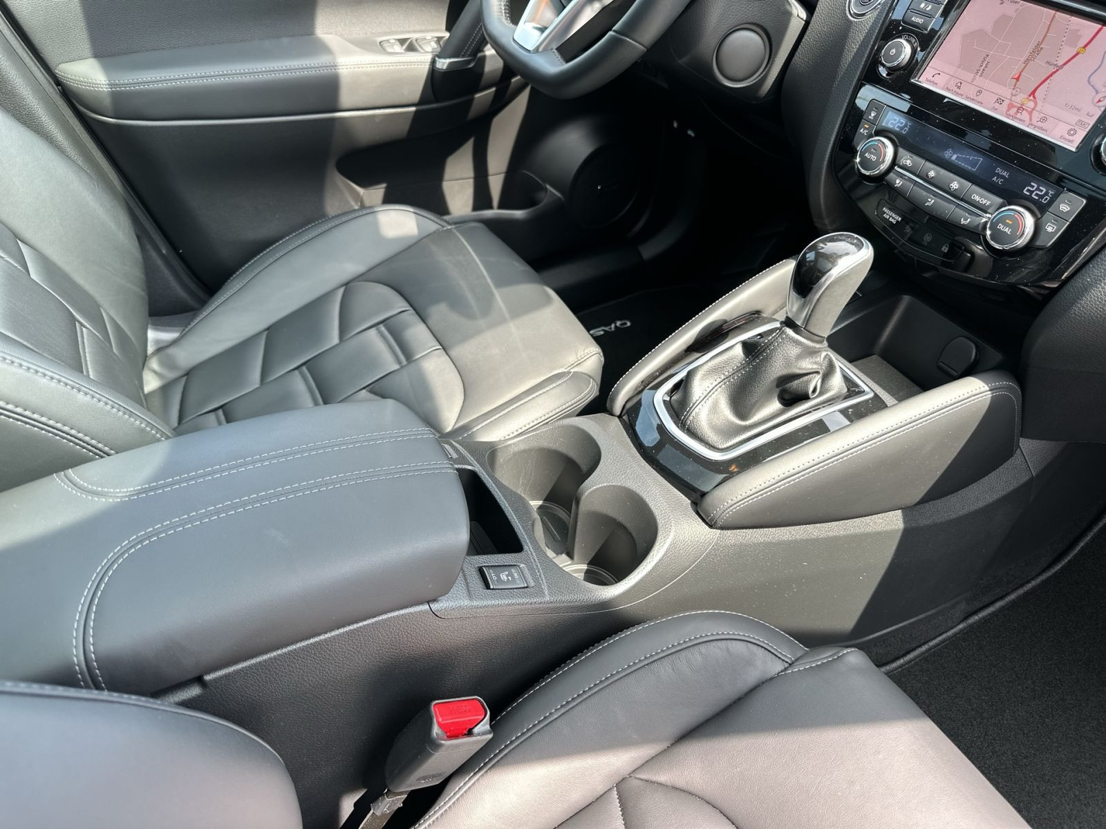 Nissan - Qashqai_28