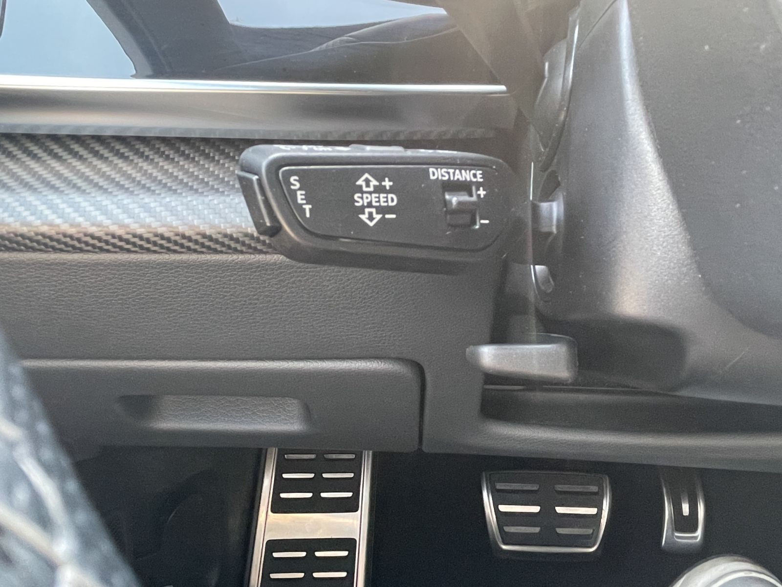 Audi - Q7_24