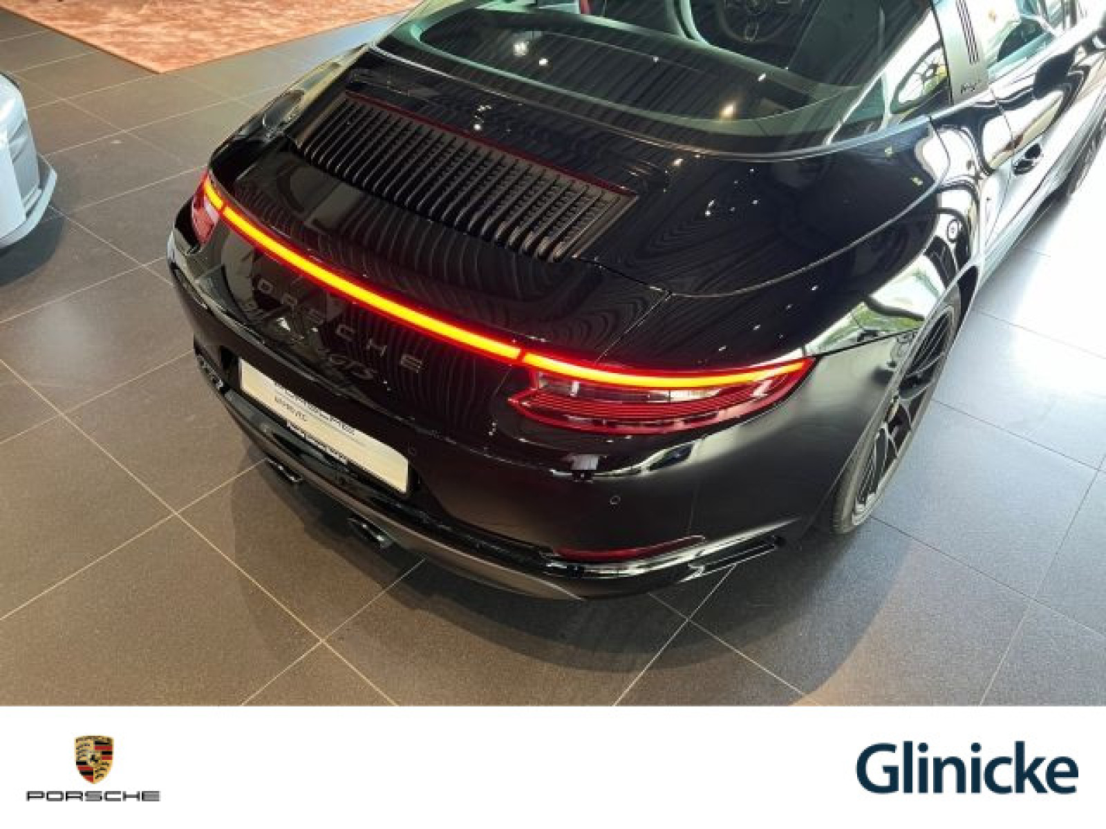 Porsche - 991_28
