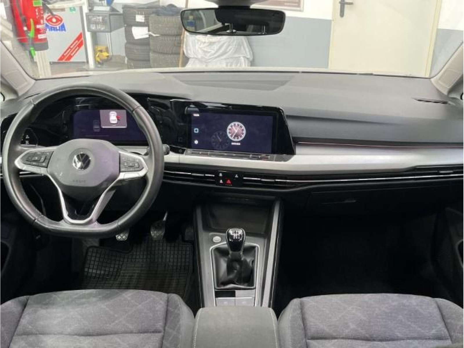 Volkswagen - Golf_6