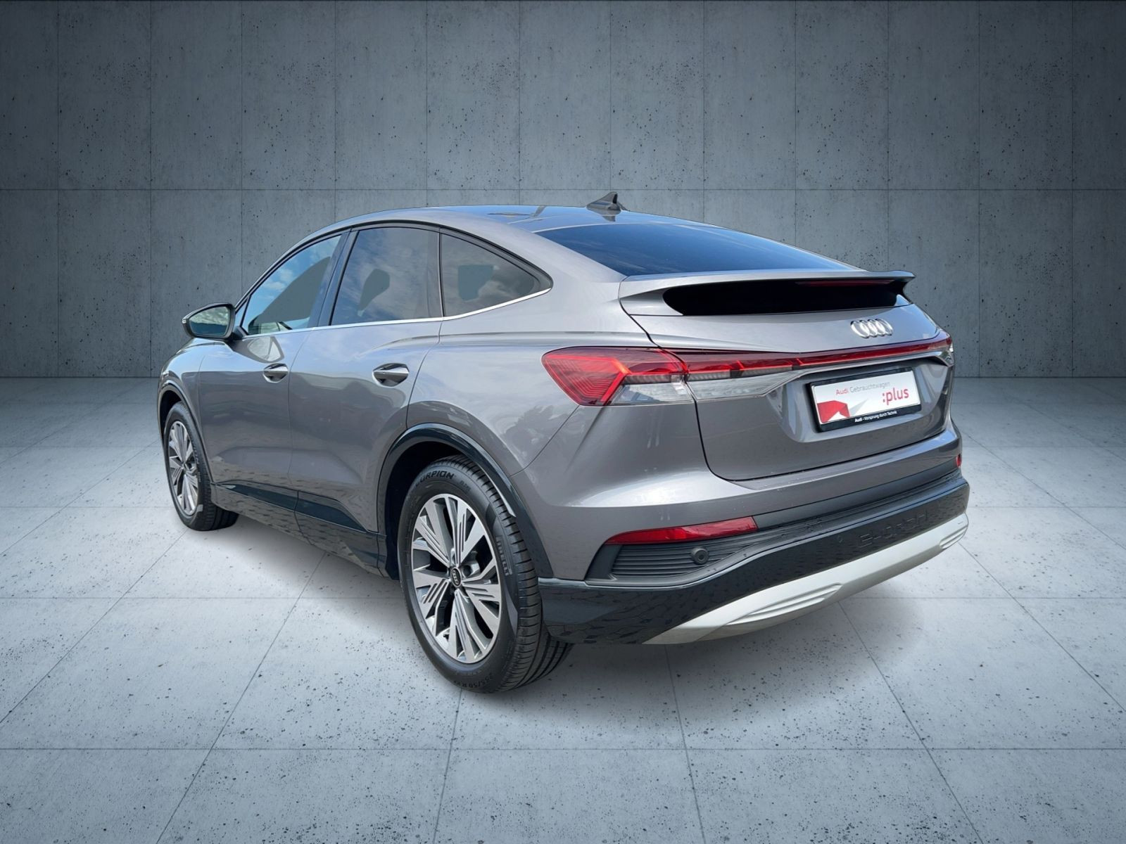 Audi - Q4 Sportback e-tron_5