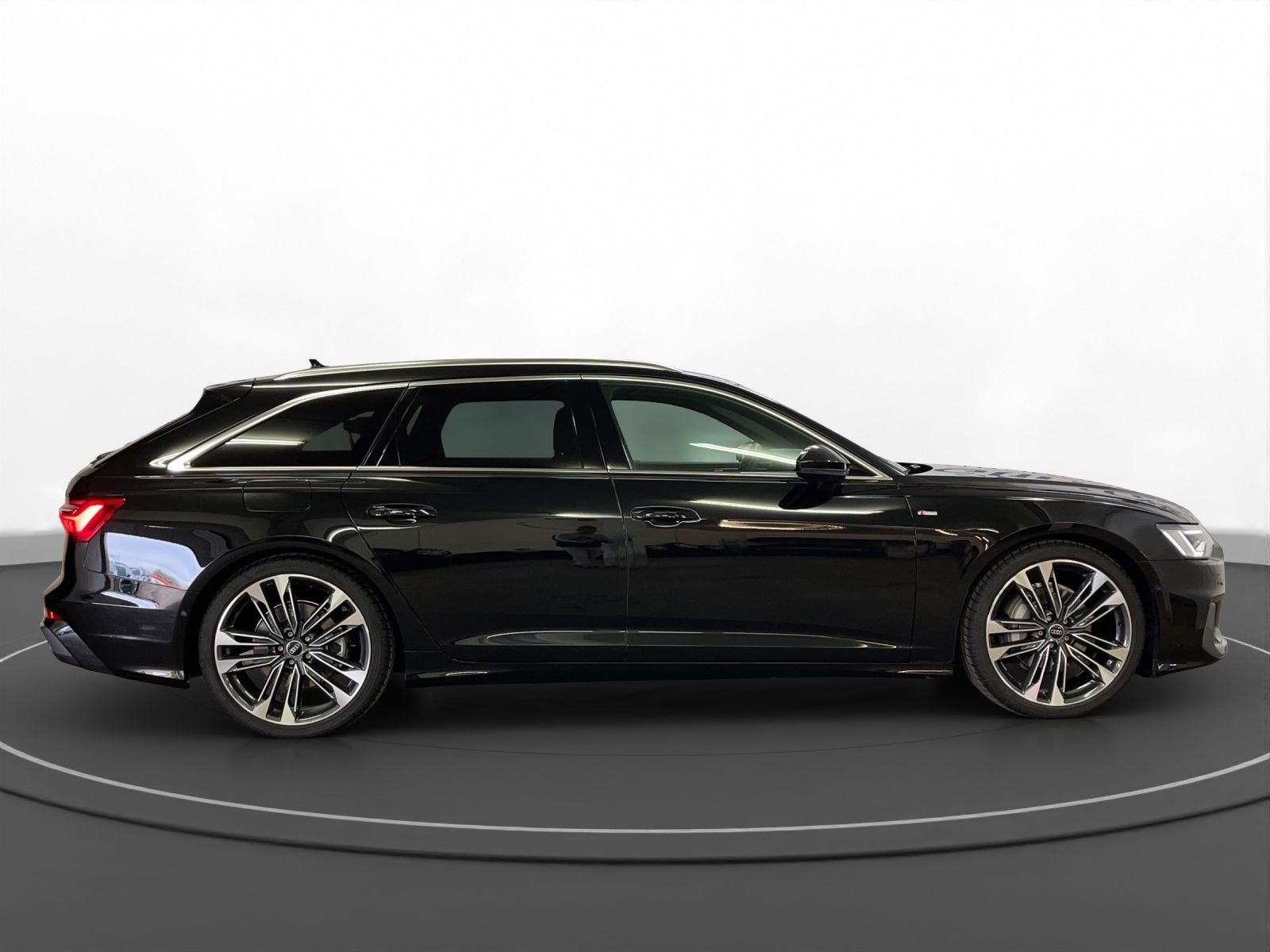 Audi - A6 Avant_8