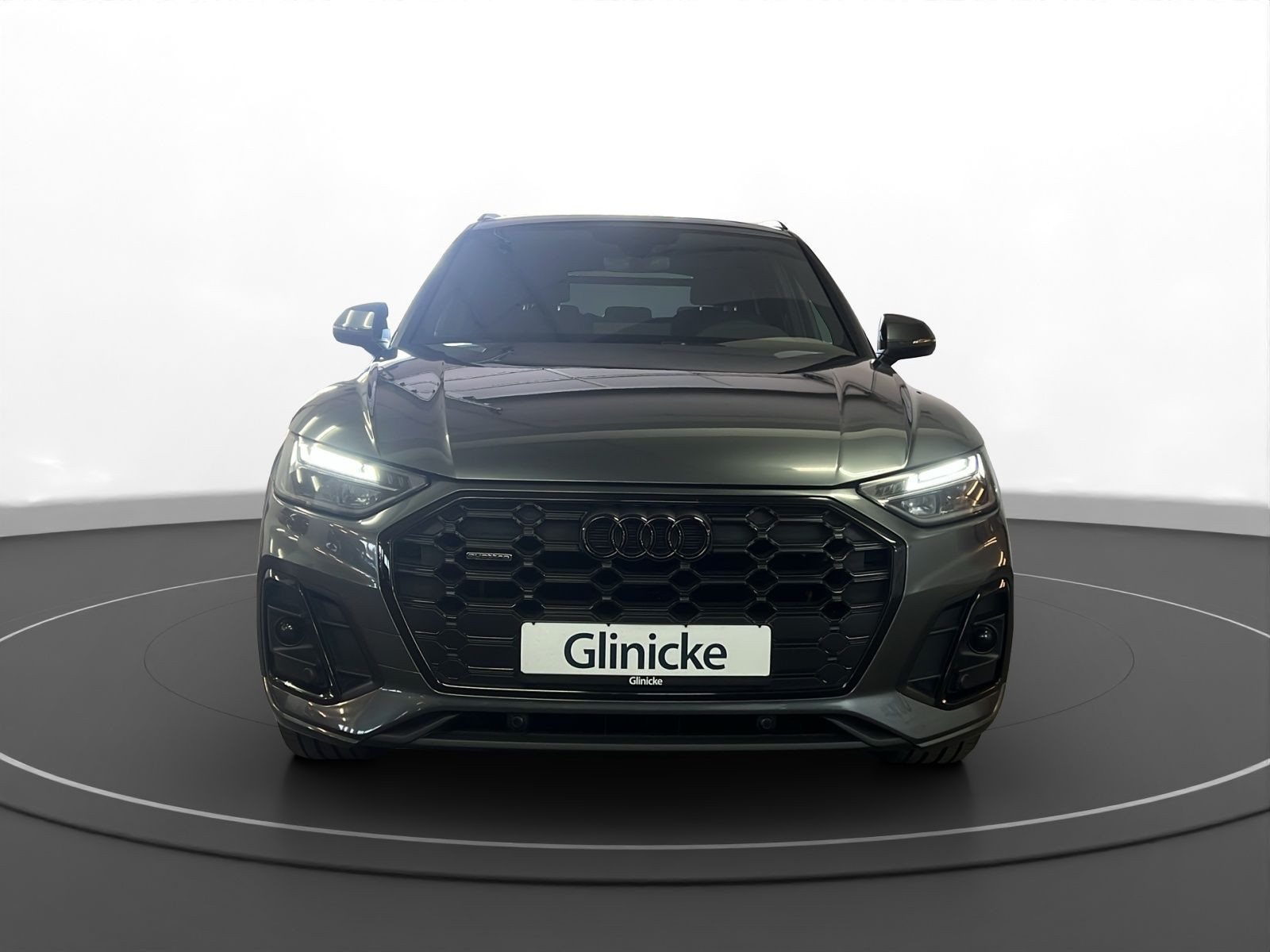 Audi - Q5_4 Audi - Q5_4