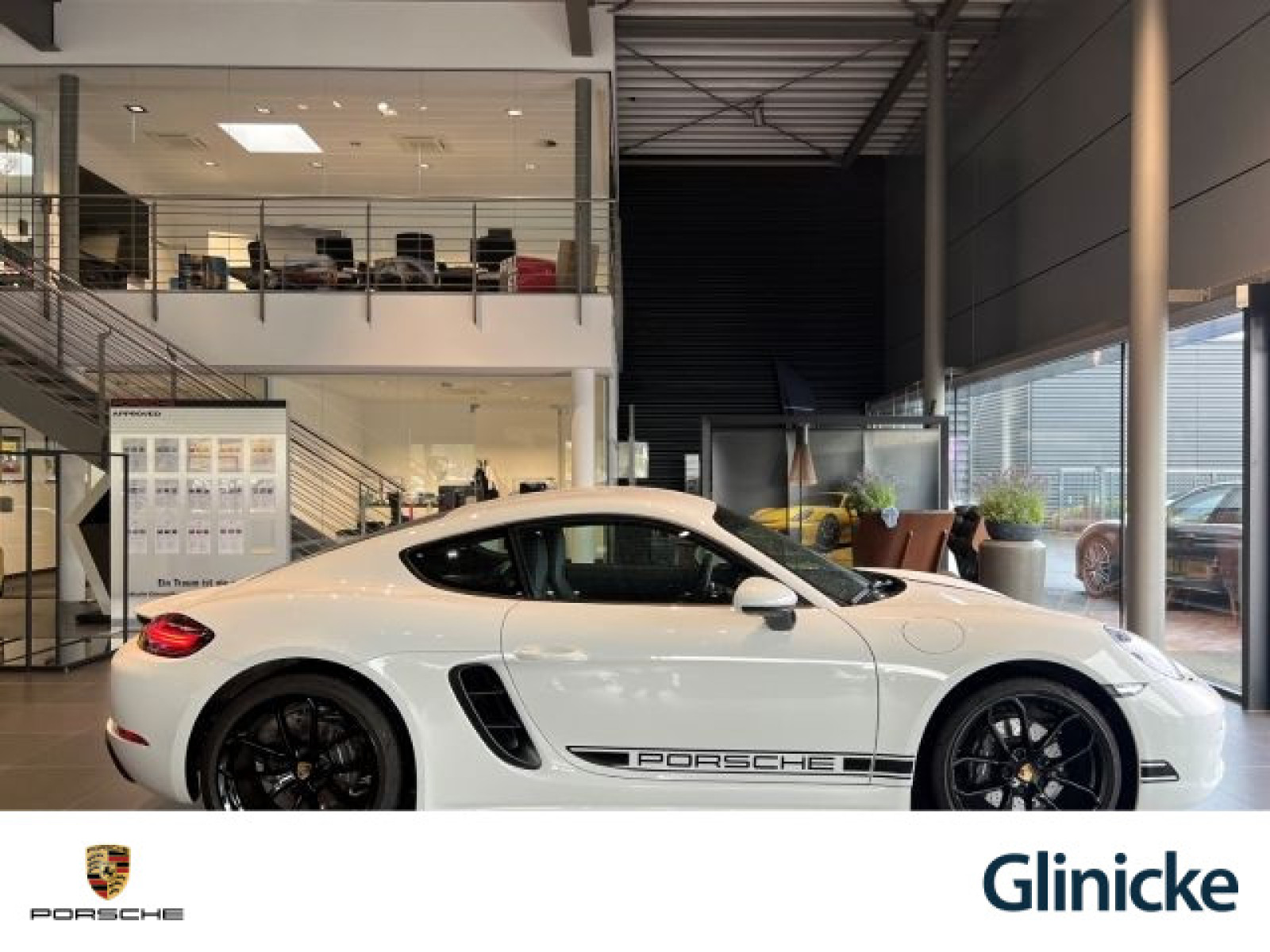 Porsche - Cayman_7