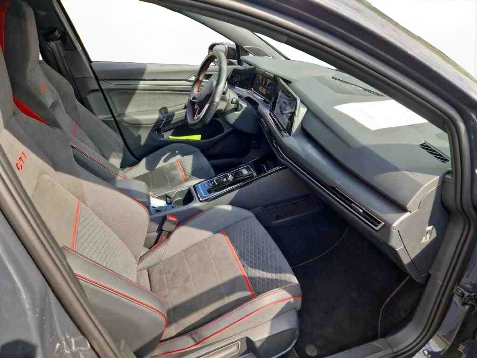 Volkswagen - Golf GTI_6