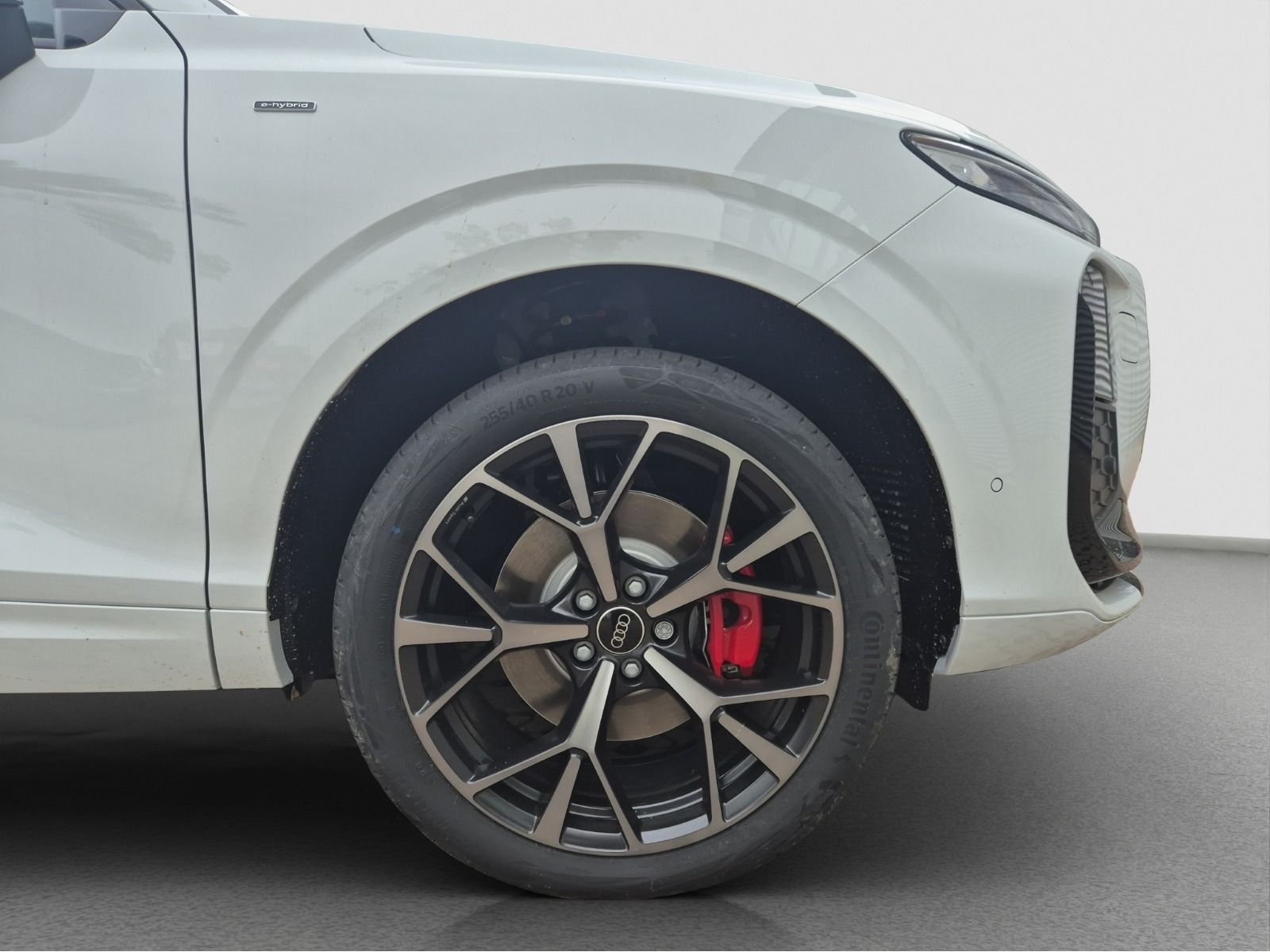 Audi - Q3_26 Audi - Q3_26