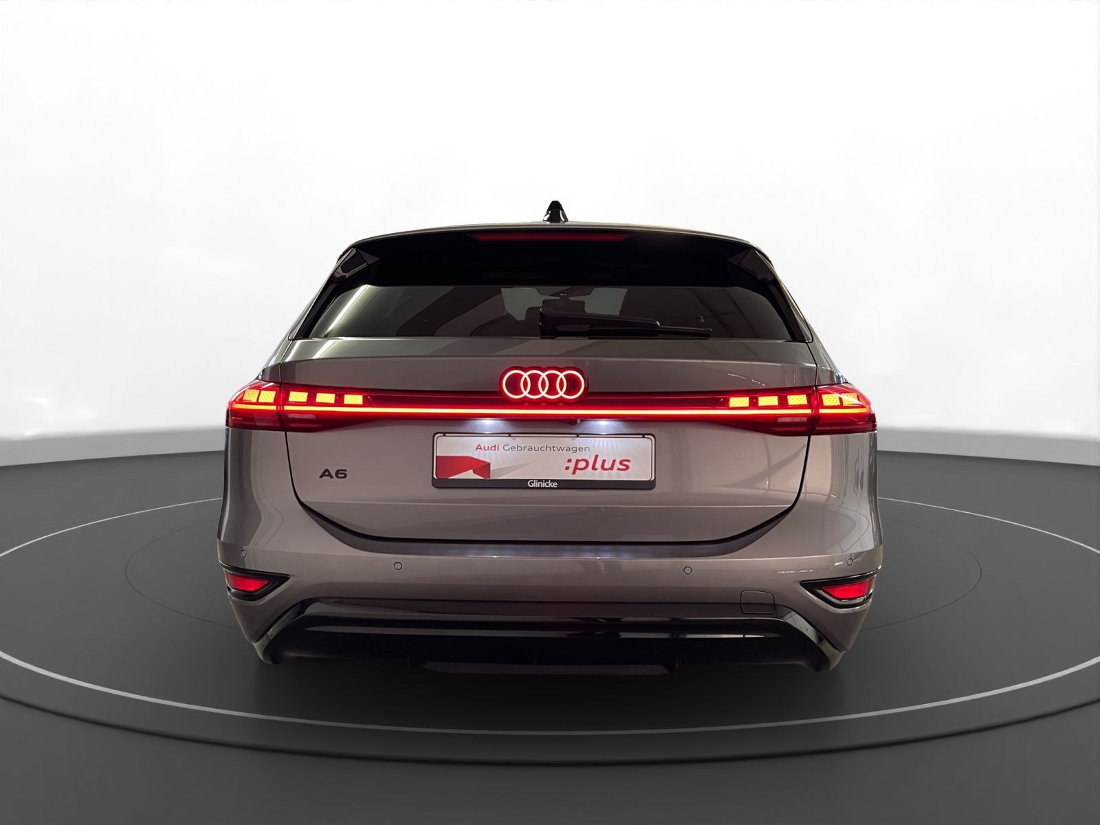 Audi - A6 Avant e-tron_5